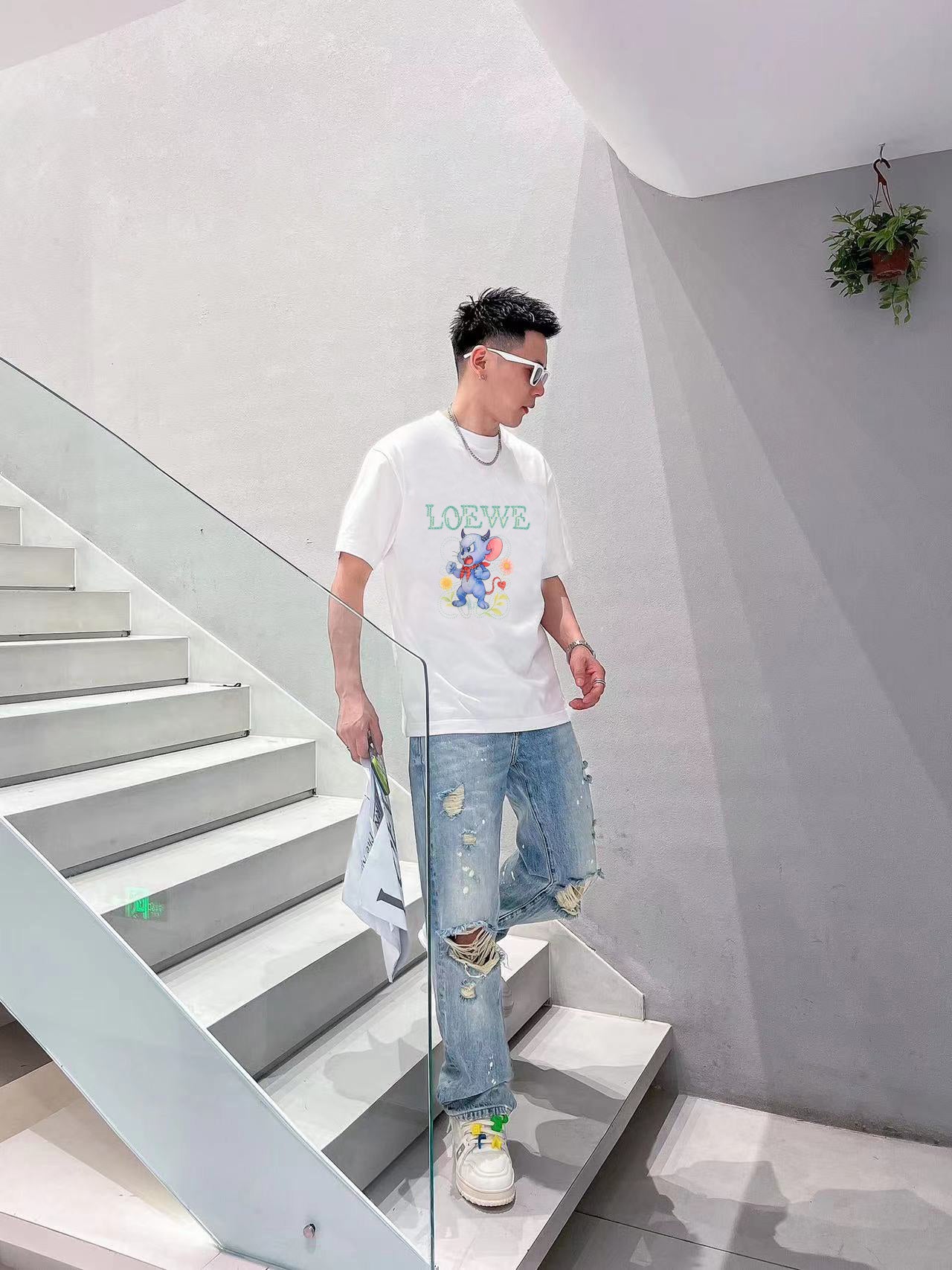 LuxluxHouse Best Quality Clothes T-shirt Loewe