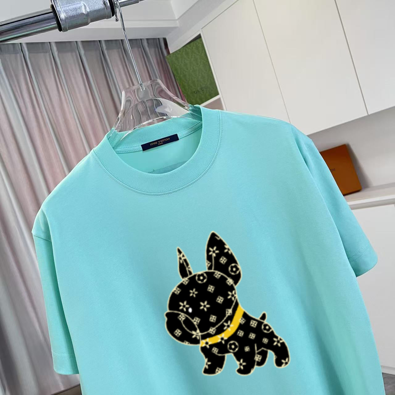 LuxluxHouse Best Quality Clothes T-shirt Louis Vuitton