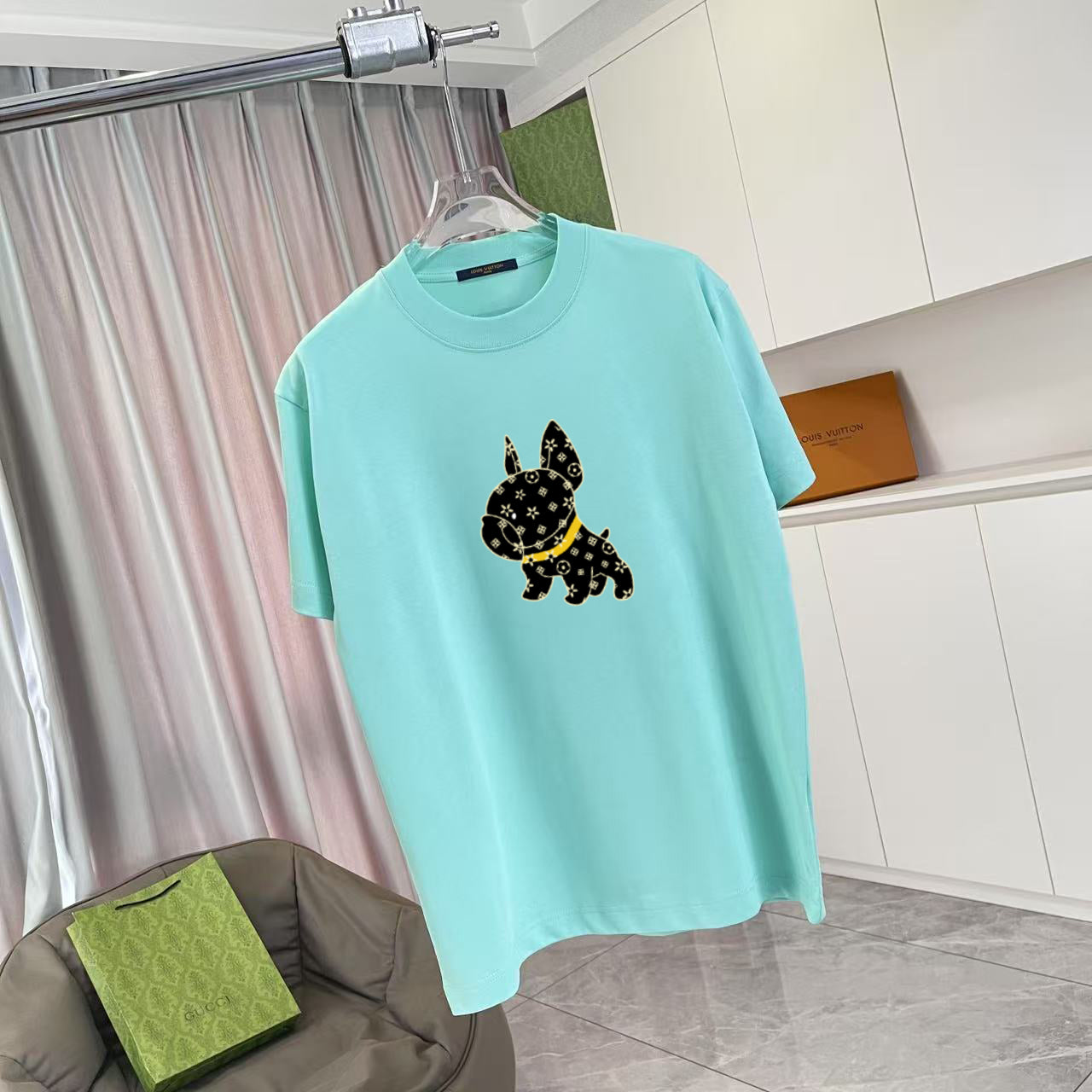 LuxluxHouse Best Quality Clothes T-shirt Louis Vuitton