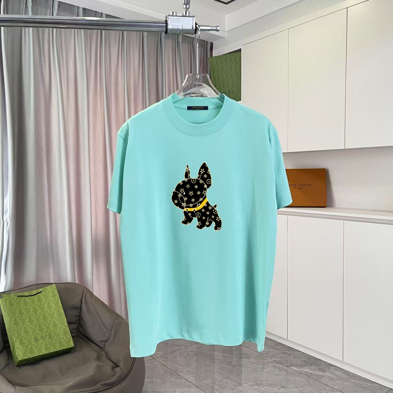 LuxluxHouse Best Quality Clothes T-shirt Louis Vuitton