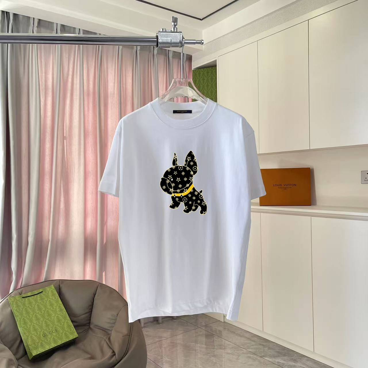 LuxluxHouse Best Quality Clothes T-shirt Louis Vuitton