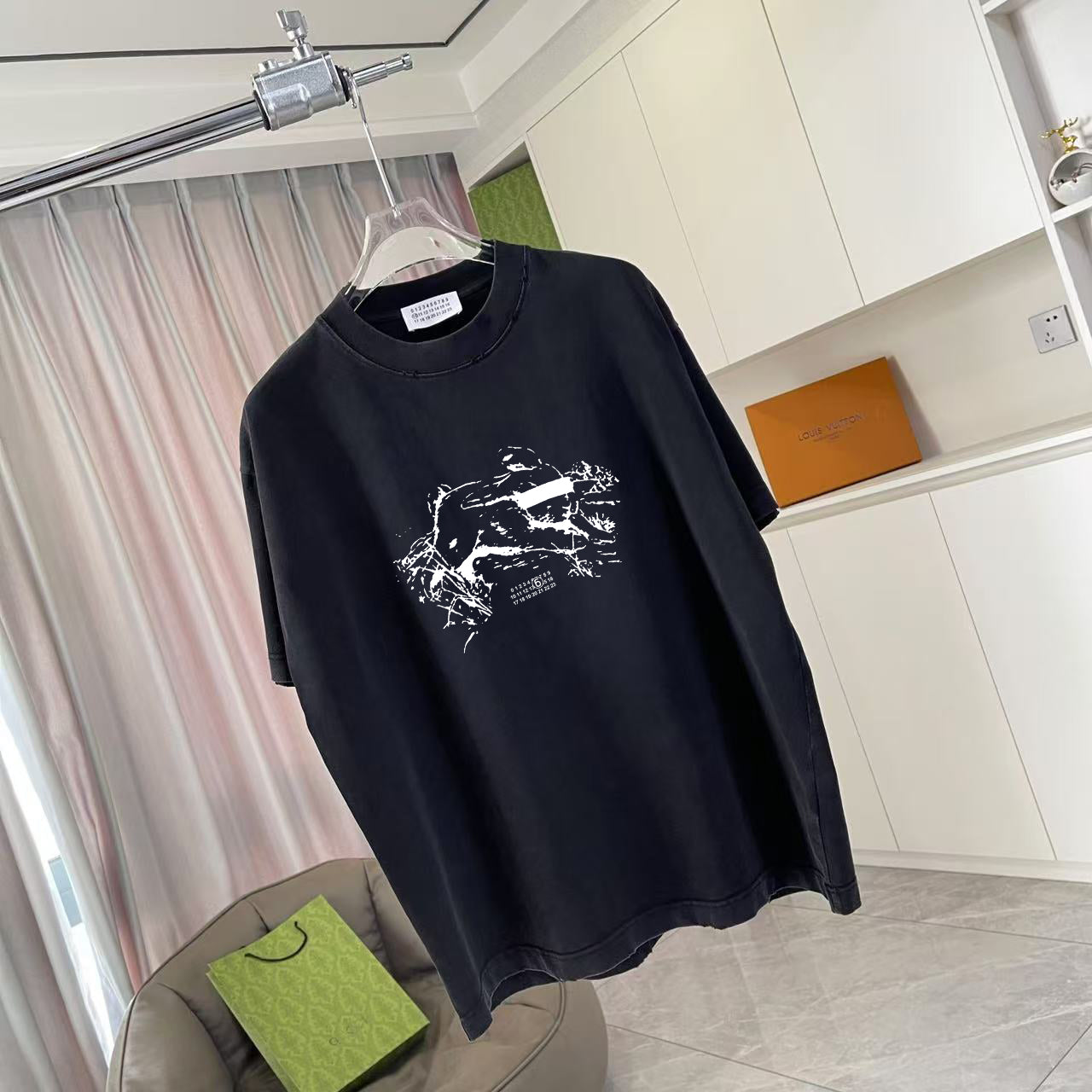 LuxluxHouse Best Quality Clothes T-shirt Chanel & Maison Margiela