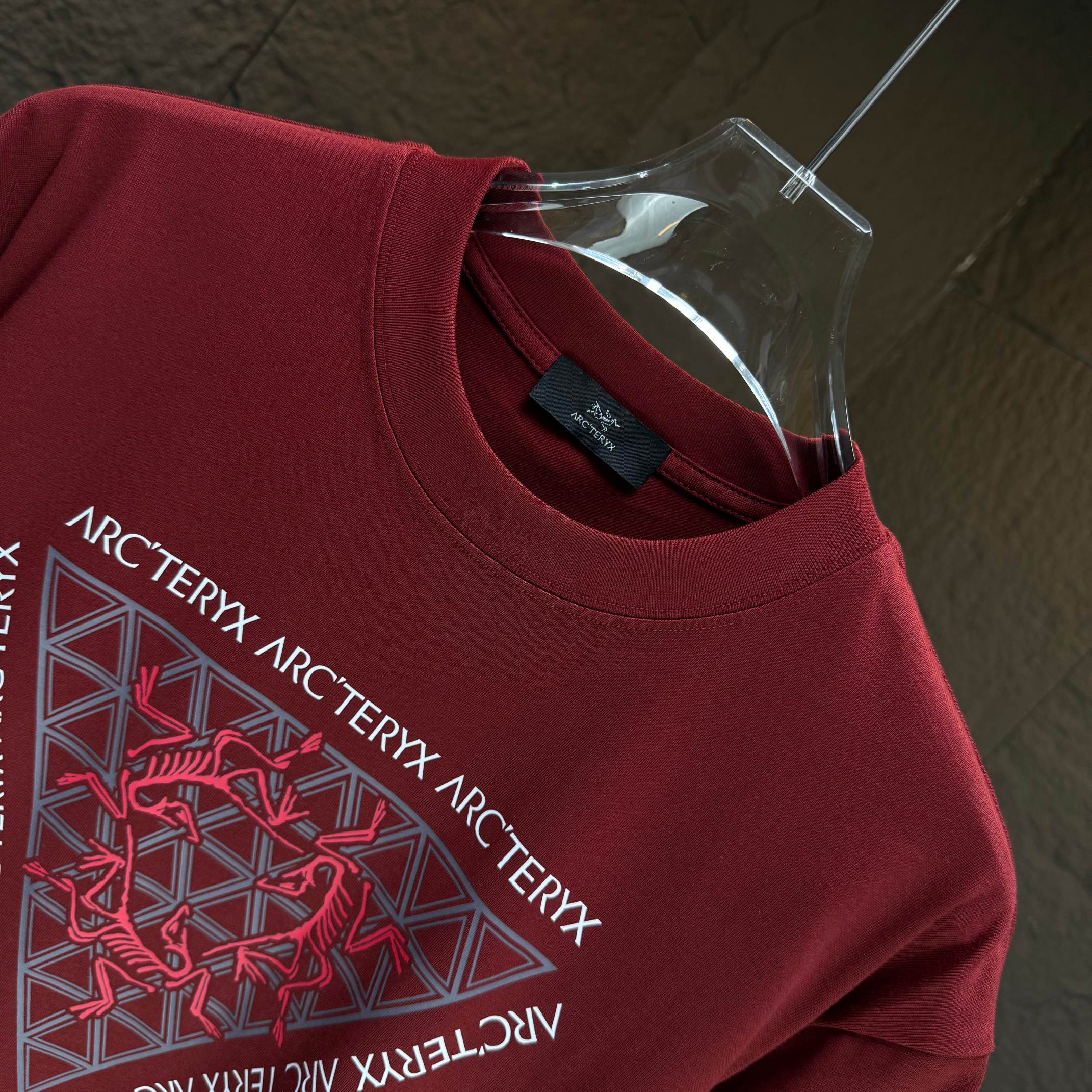 LuxluxHouse Best Quality Clothes T-shirt Arcteryx