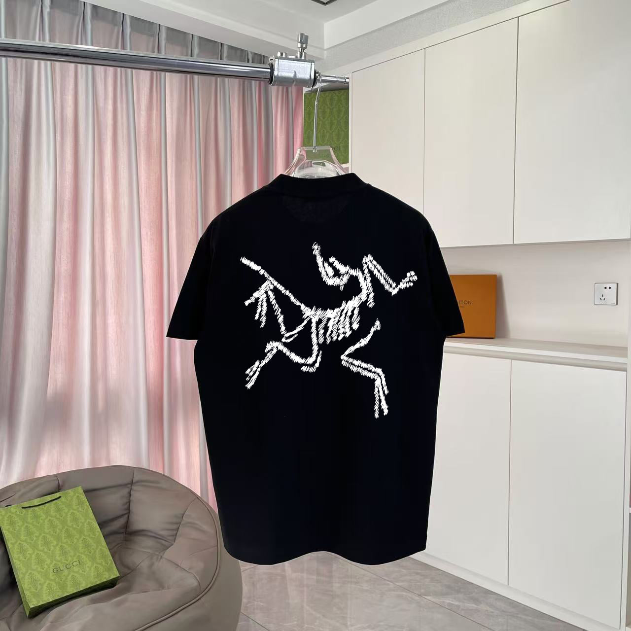 LuxluxHouse Best Quality Clothes T-shirt Arcteryx