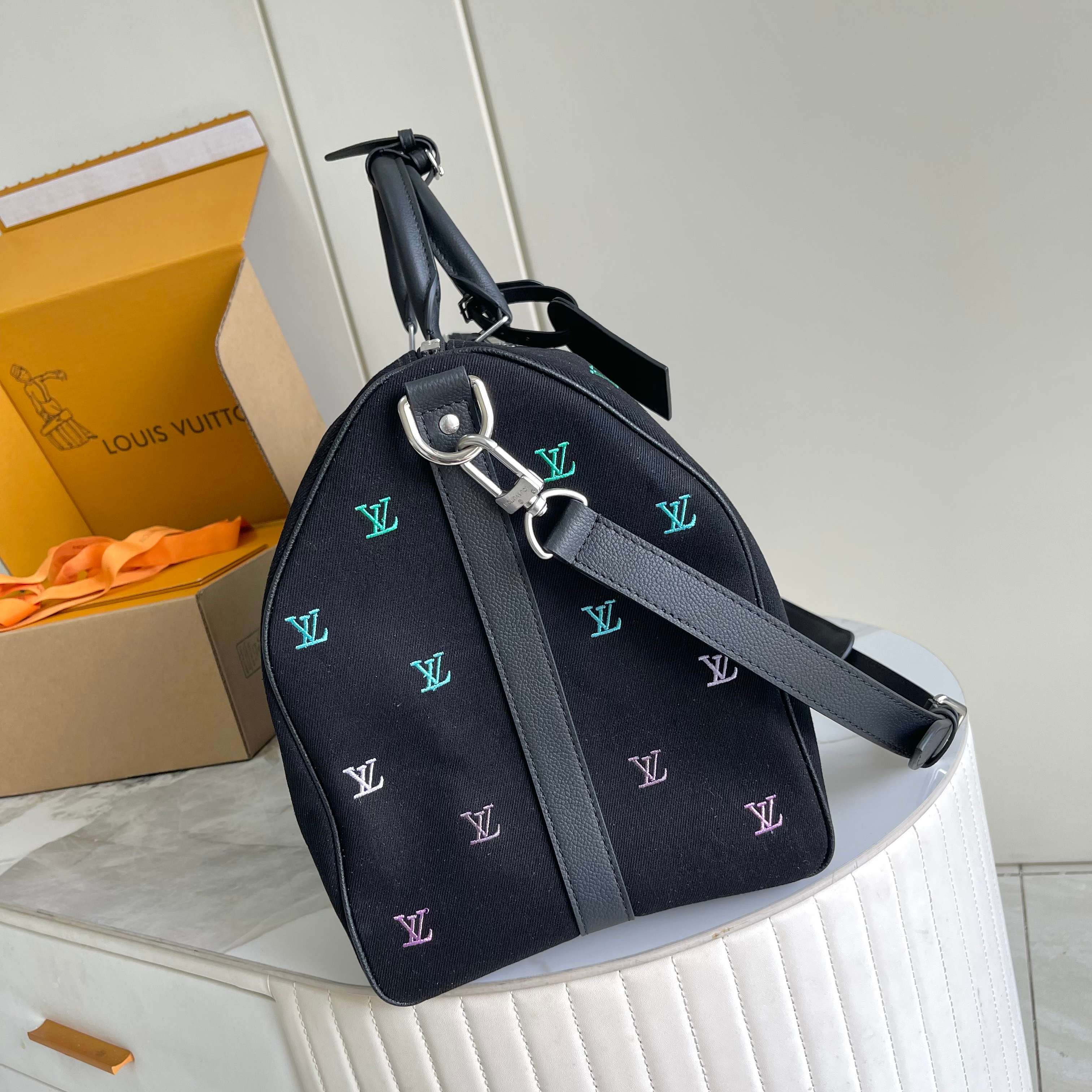 LuxluxHouse Best Quality Bags Louis Vuitton Women Men