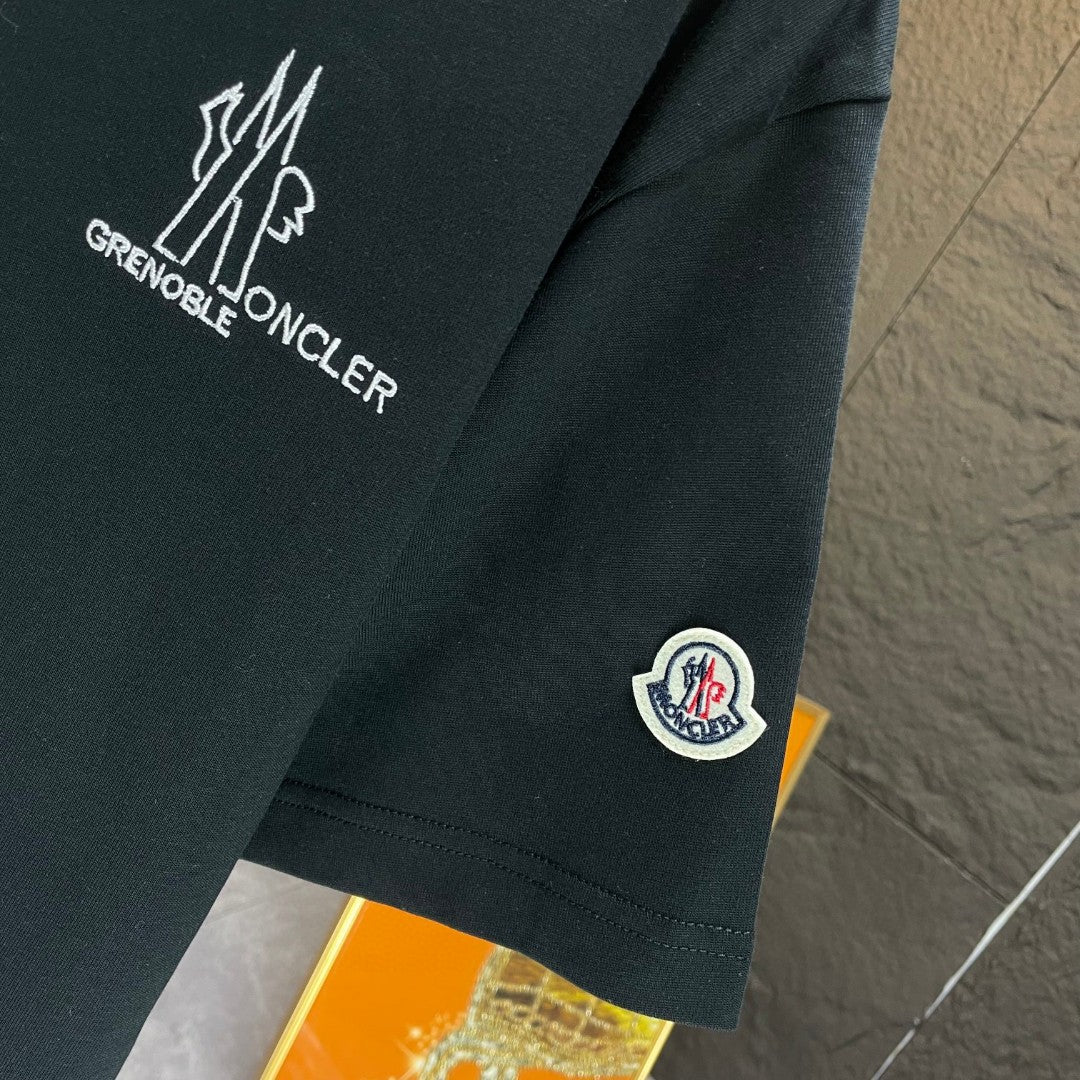 LuxluxHouse Best Quality Clothes T-shirt Moncler