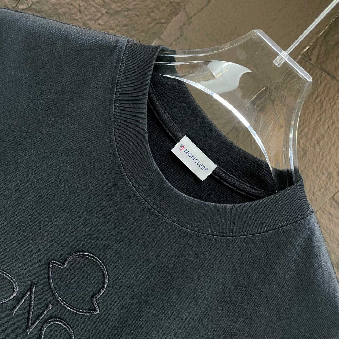 LuxluxHouse Best Quality Clothes T-shirt Moncler