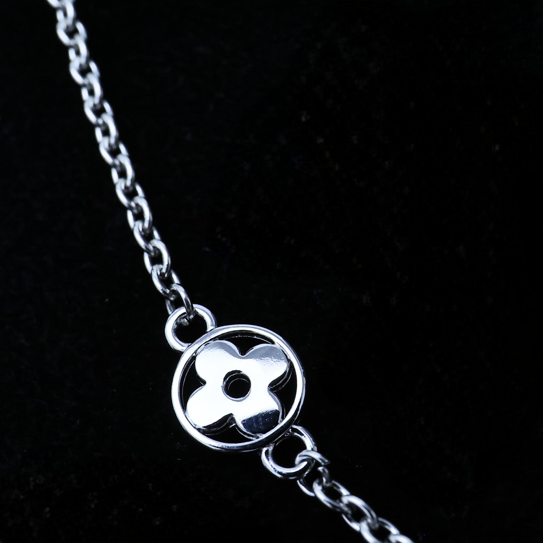 LuxluxHouse Best Quality Accessories Necklace Louis Vuitton