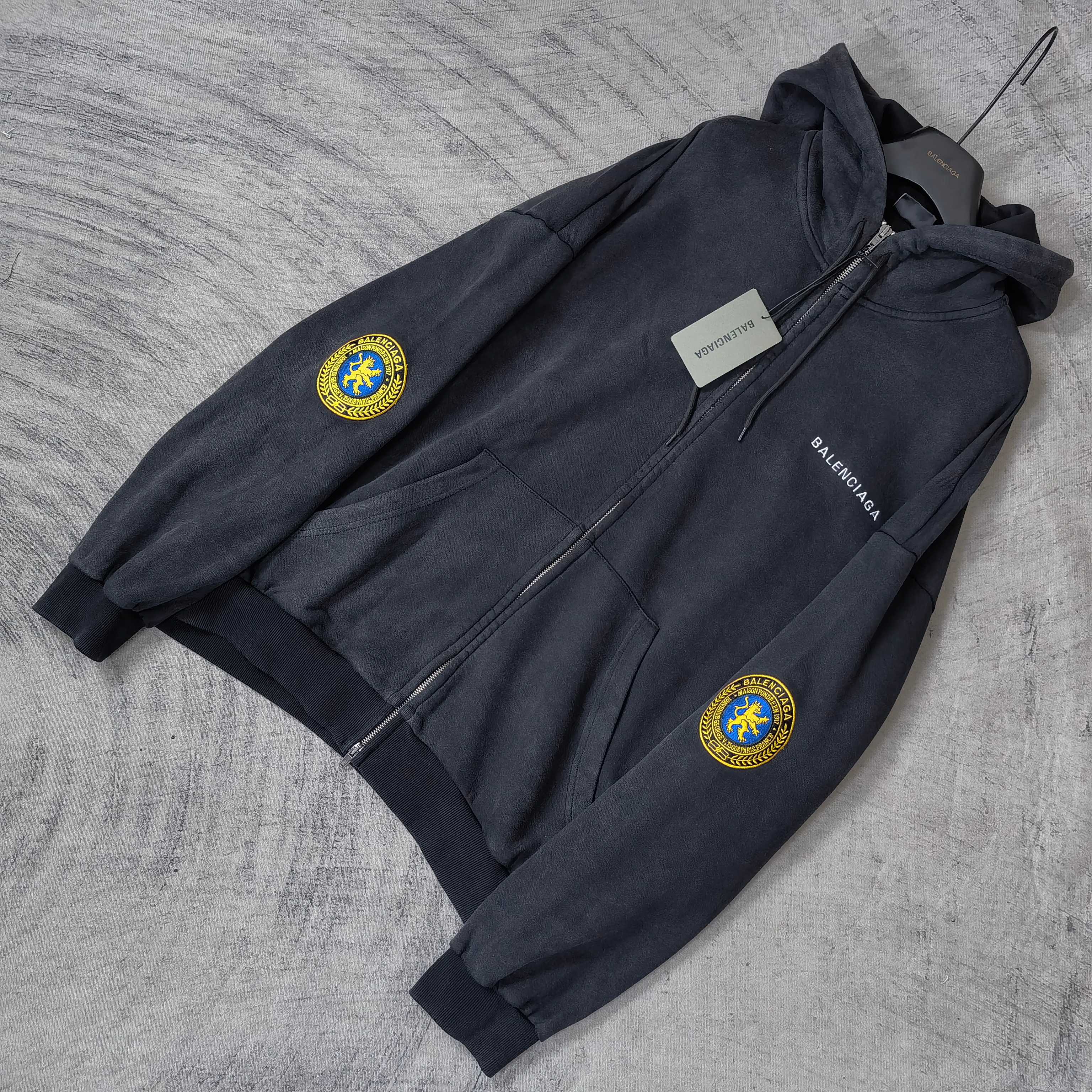 LuxluxHouse Best Quality Clothes Balenciaga Coats & Jackets