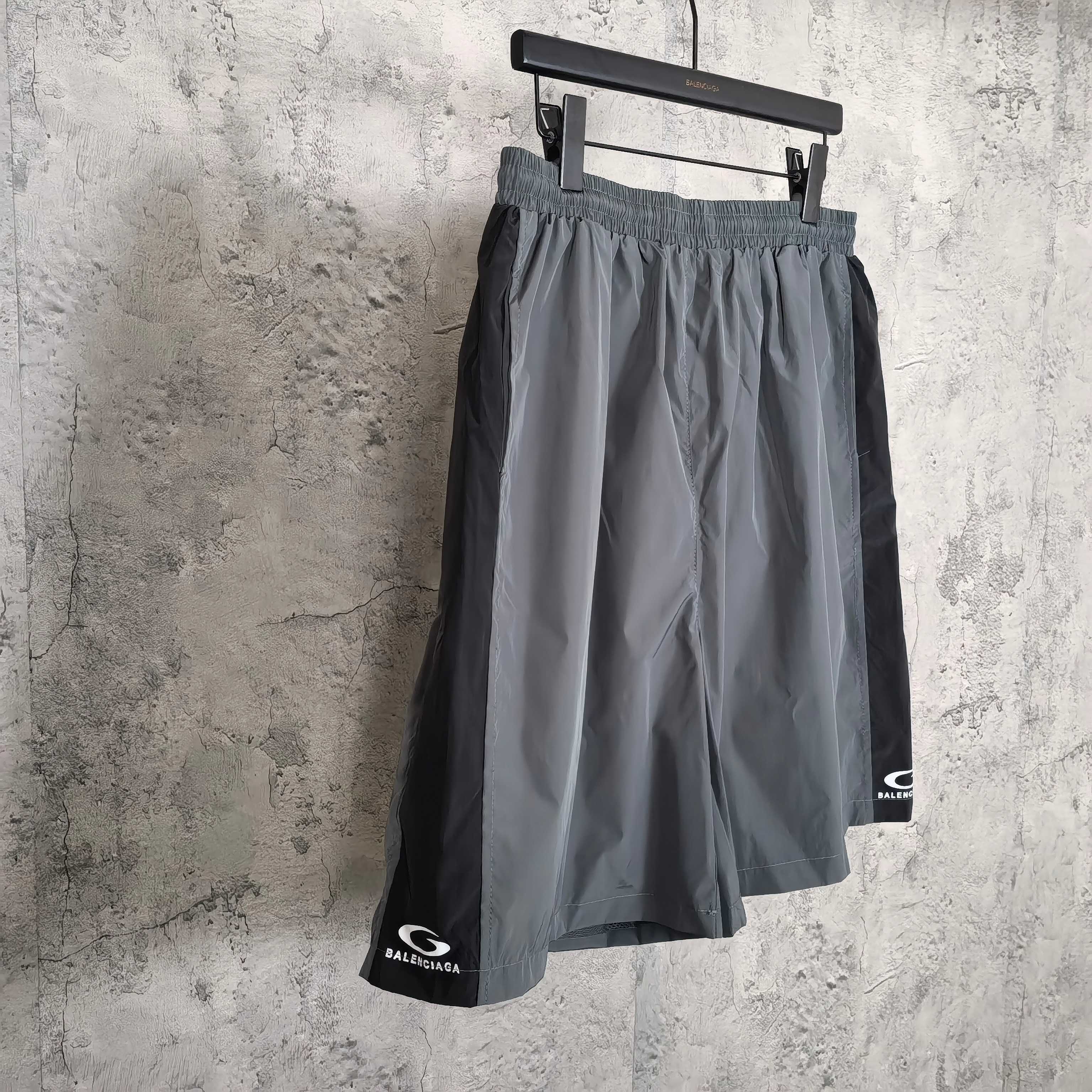 LuxluxHouse Best Quality Clothes Balenciaga Pants