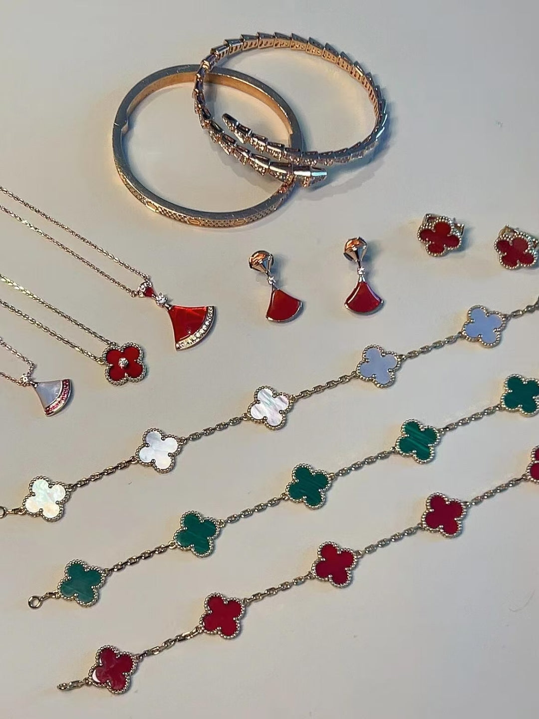 LuxluxHouse Best Quality Accessories