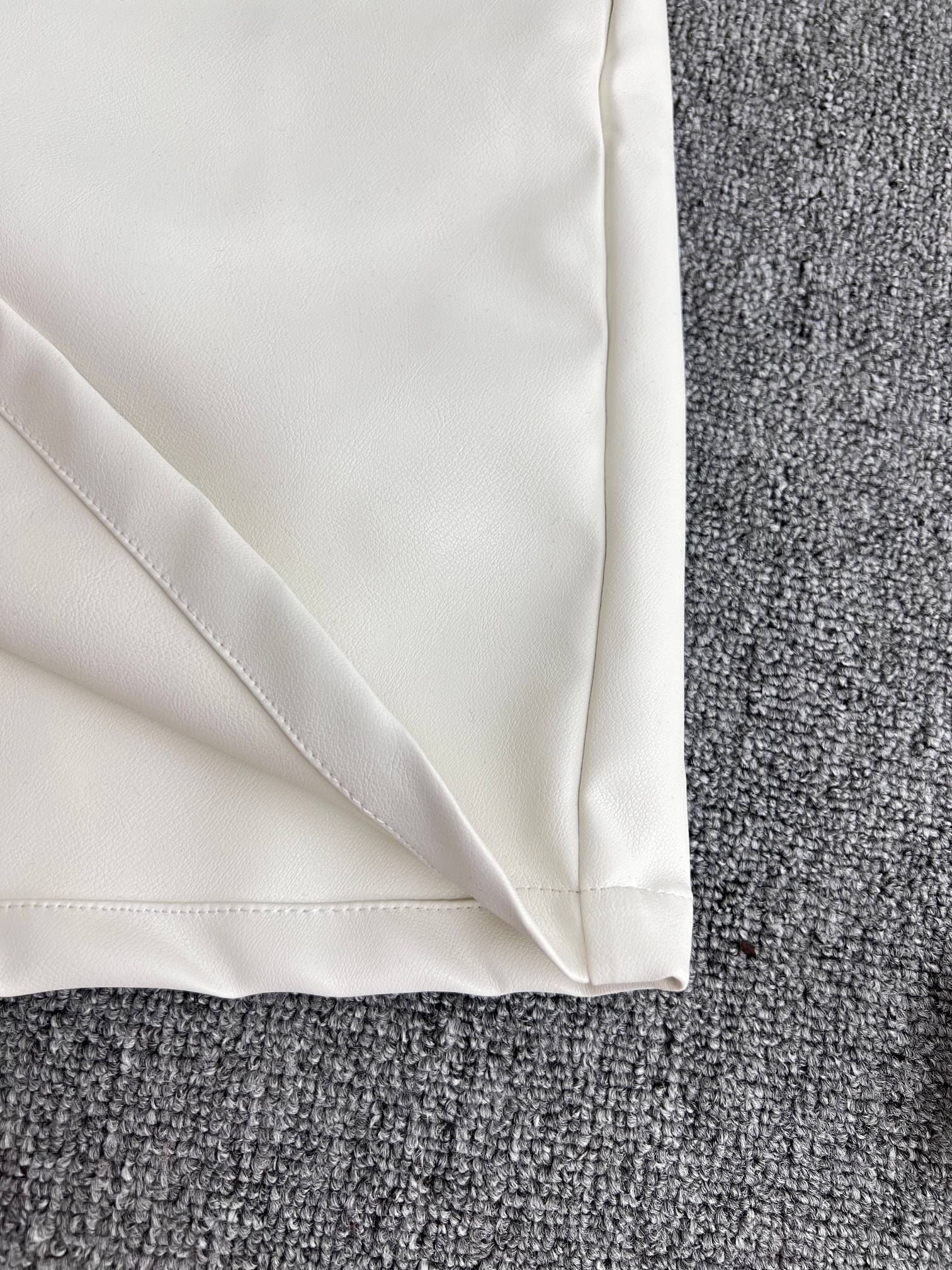 LuxluxHouse Best Quality Clothes Pants Prada