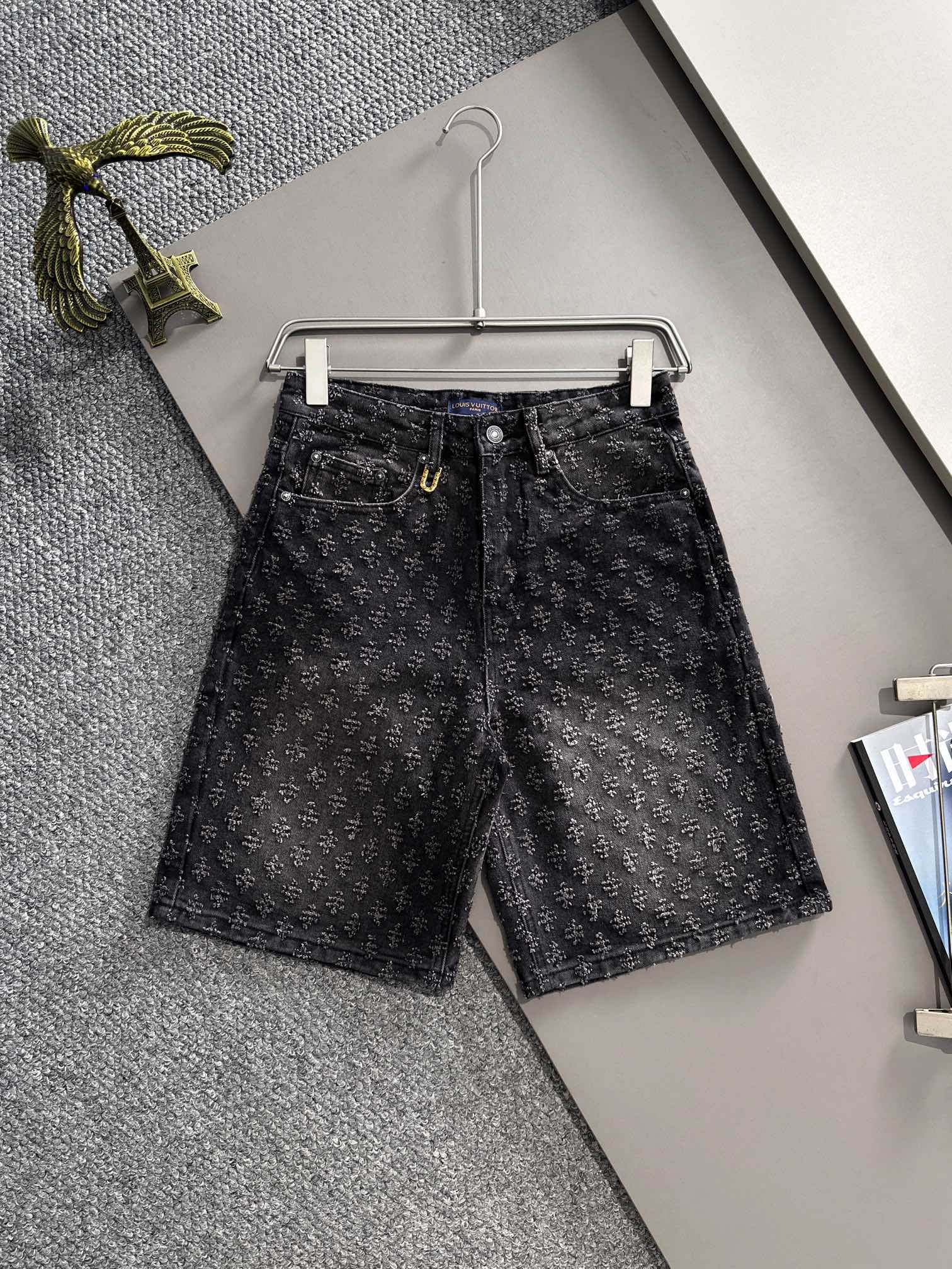 LuxluxHouse Best Quality Clothes Pants Louis Vuitton