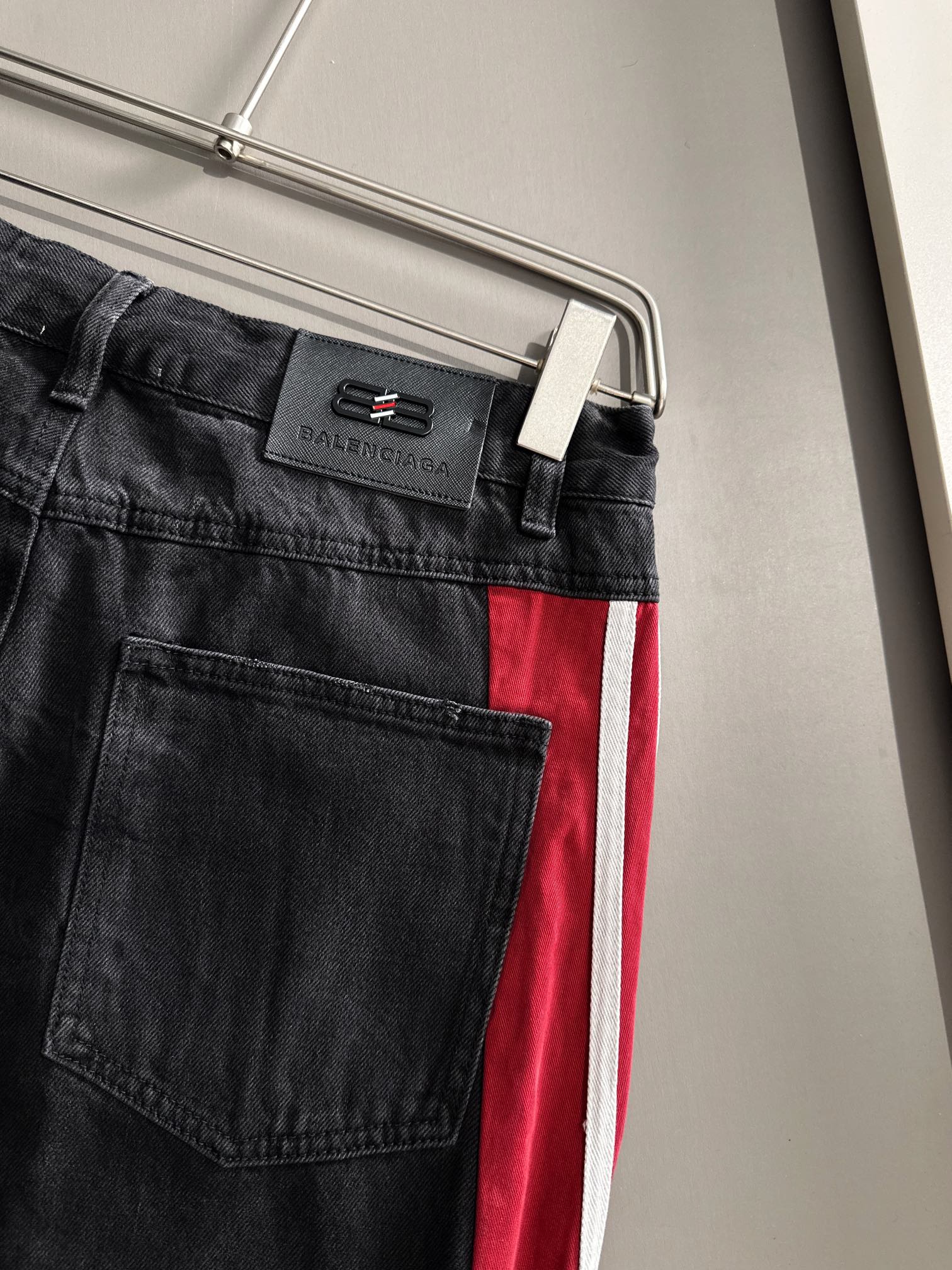 LuxluxHouse Best Quality Clothes Balenciaga Pants