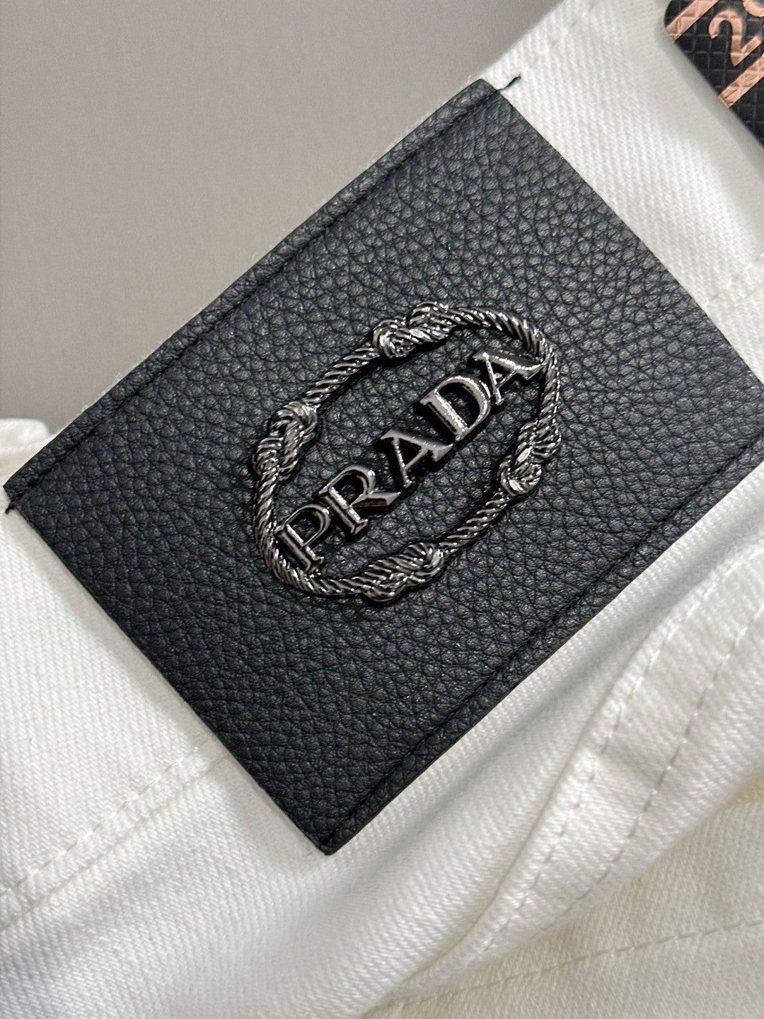 LuxluxHouse Best Quality Clothes Pants Prada