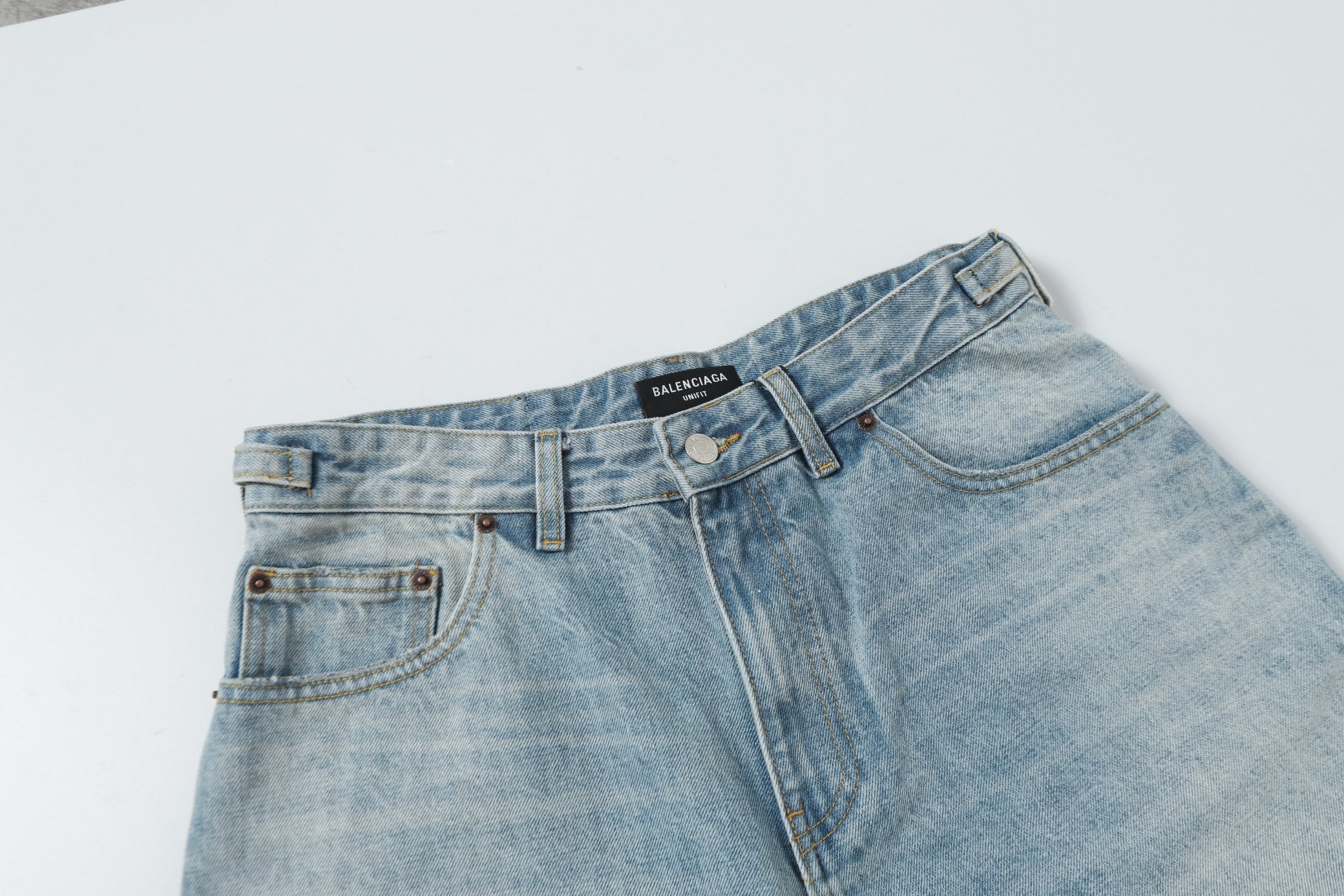 LuxluxHouse Best Quality Clothes Balenciaga Pants