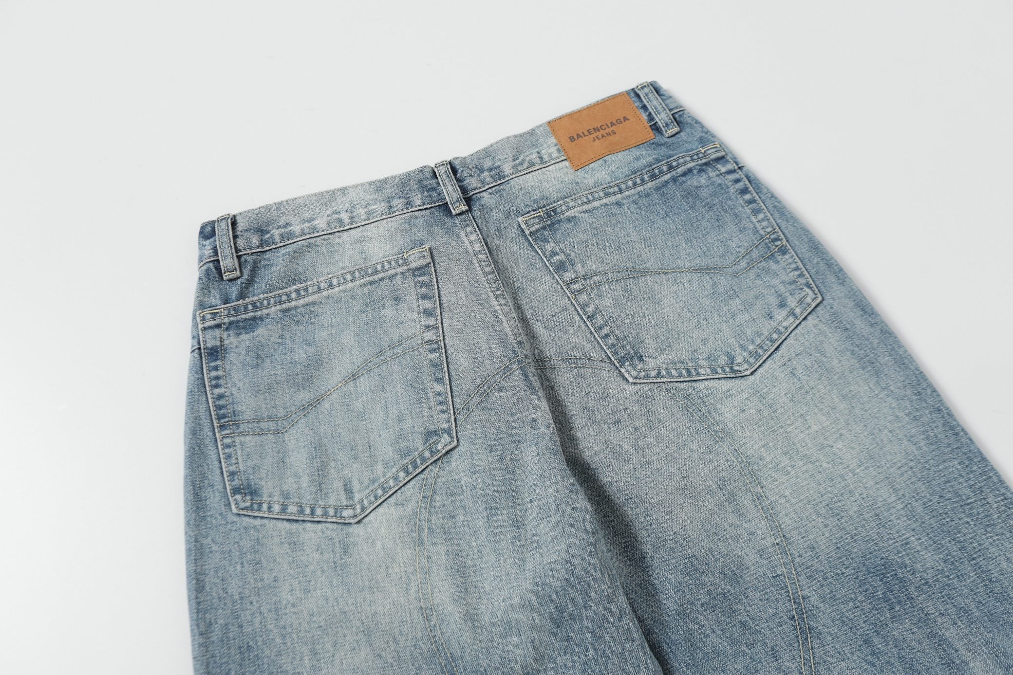 LuxluxHouse Best Quality Clothes Balenciaga Pants