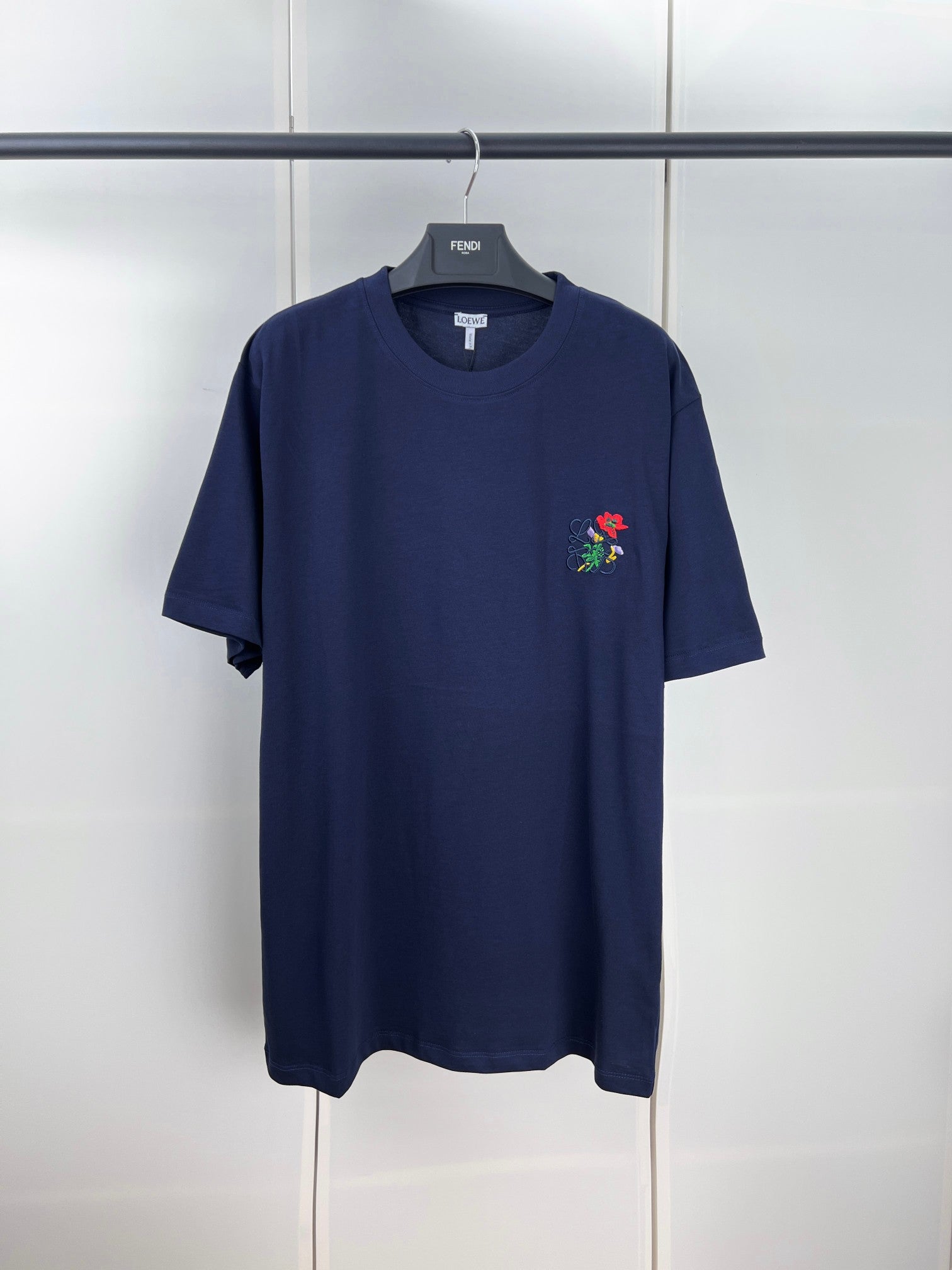 LuxluxHouse Best Quality Clothes T-shirt Loewe