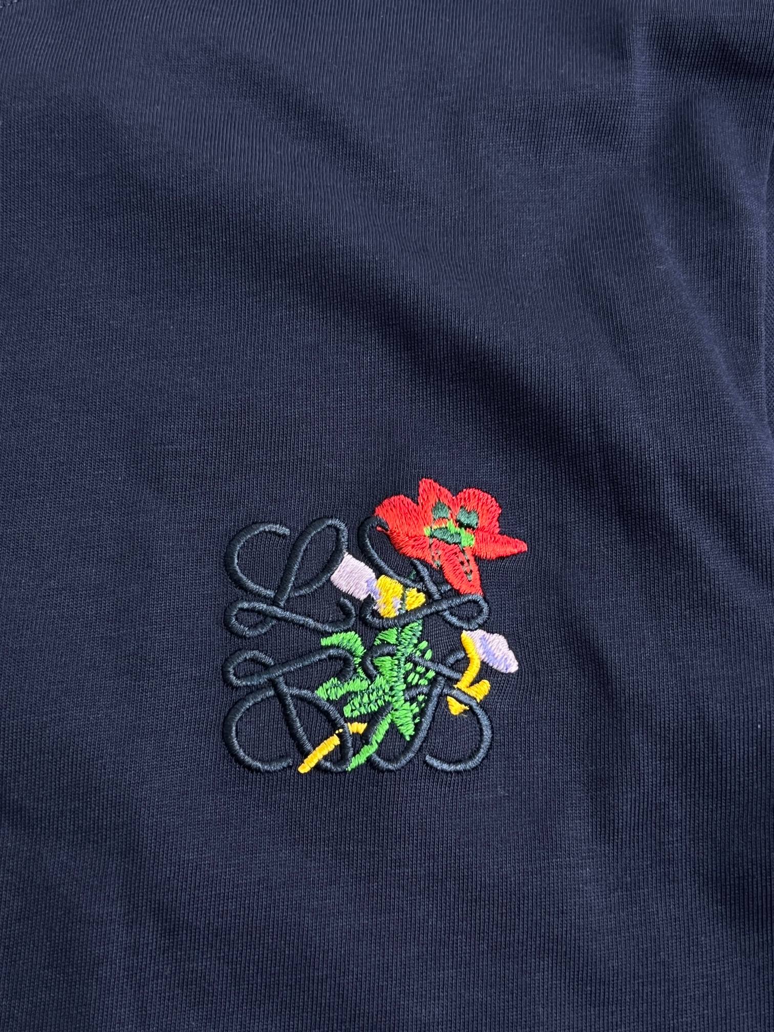 LuxluxHouse Best Quality Clothes T-shirt Loewe