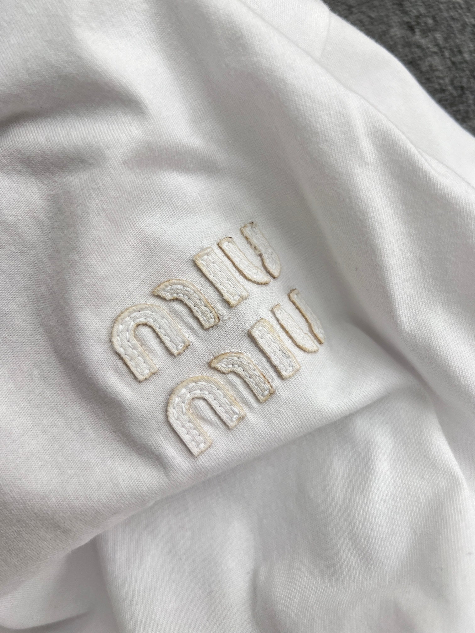LuxluxHouse Best Quality Clothes Miu Miu T-shirt