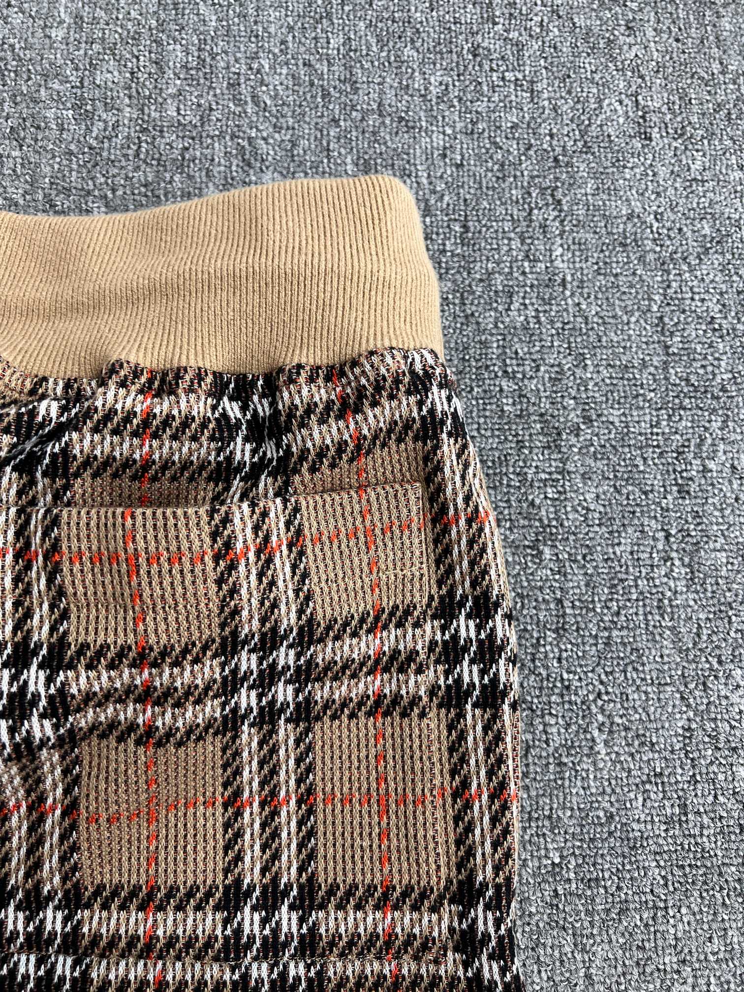 LuxluxHouse Best Quality Clothes Burberry Pants