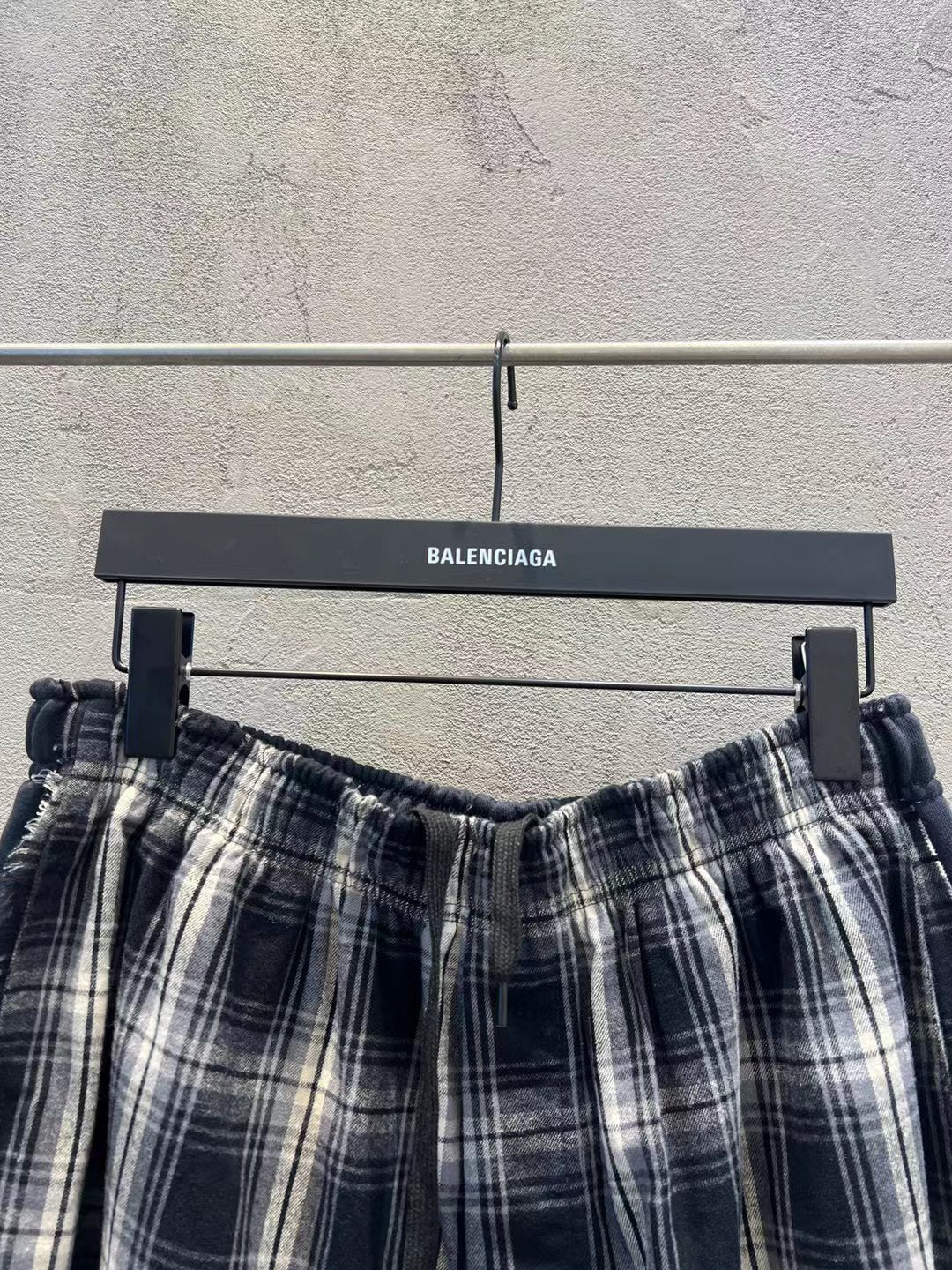 LuxluxHouse Best Quality Clothes Balenciaga Pants