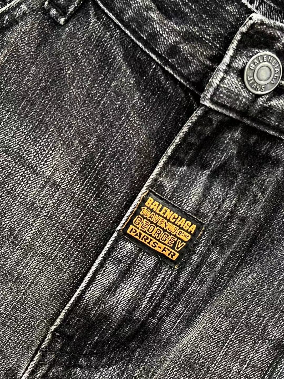 LuxluxHouse Best Quality Clothes Balenciaga Pants
