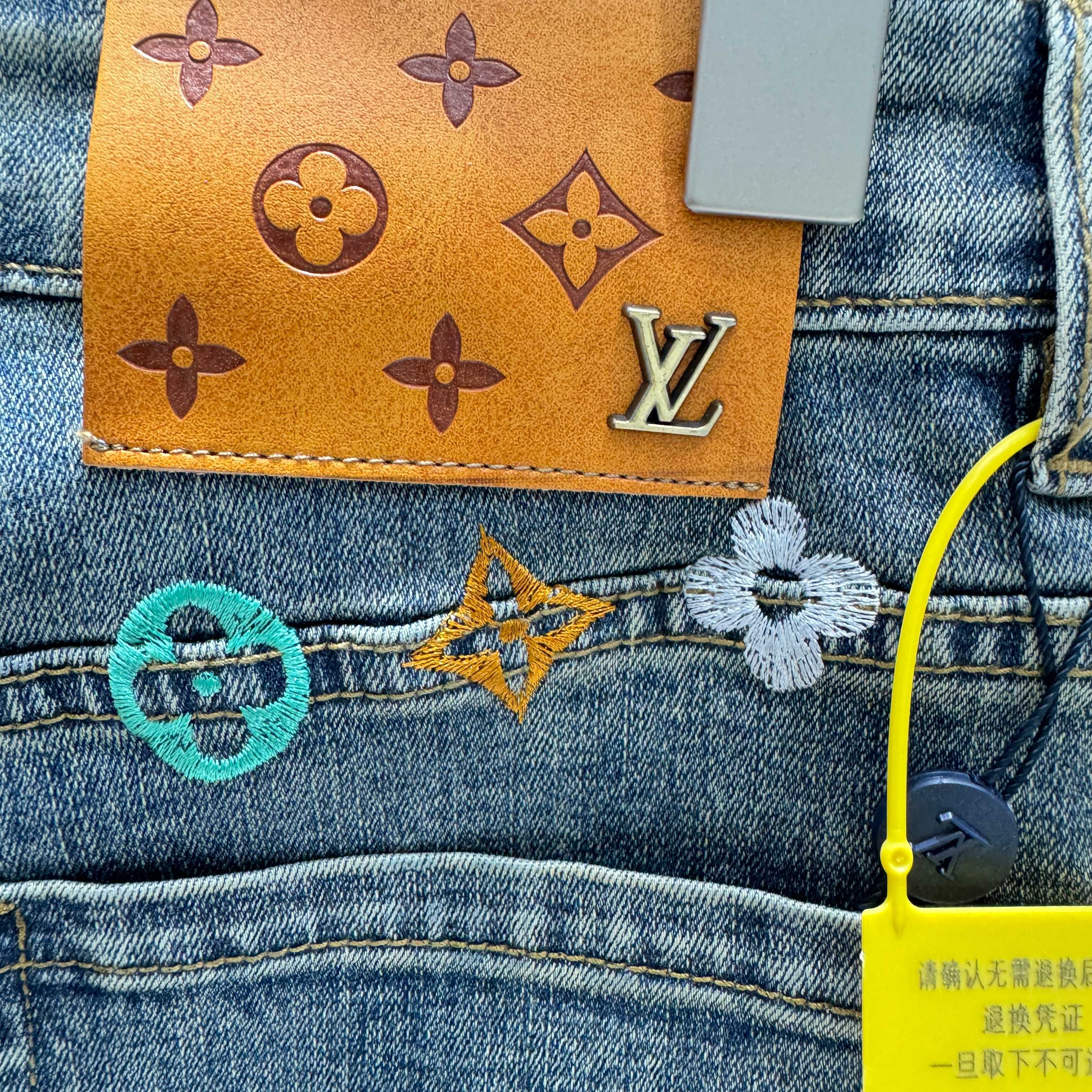 LuxluxHouse Best Quality Clothes Pants Louis Vuitton