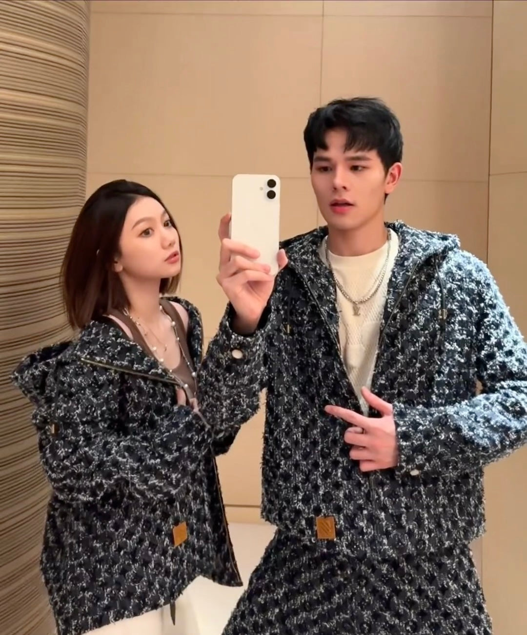 LuxluxHouse Best Quality Clothes Louis Vuitton