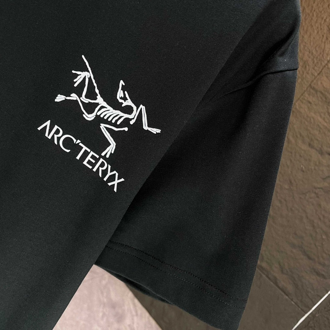 LuxluxHouse Best Quality Clothes T-shirt Arcteryx