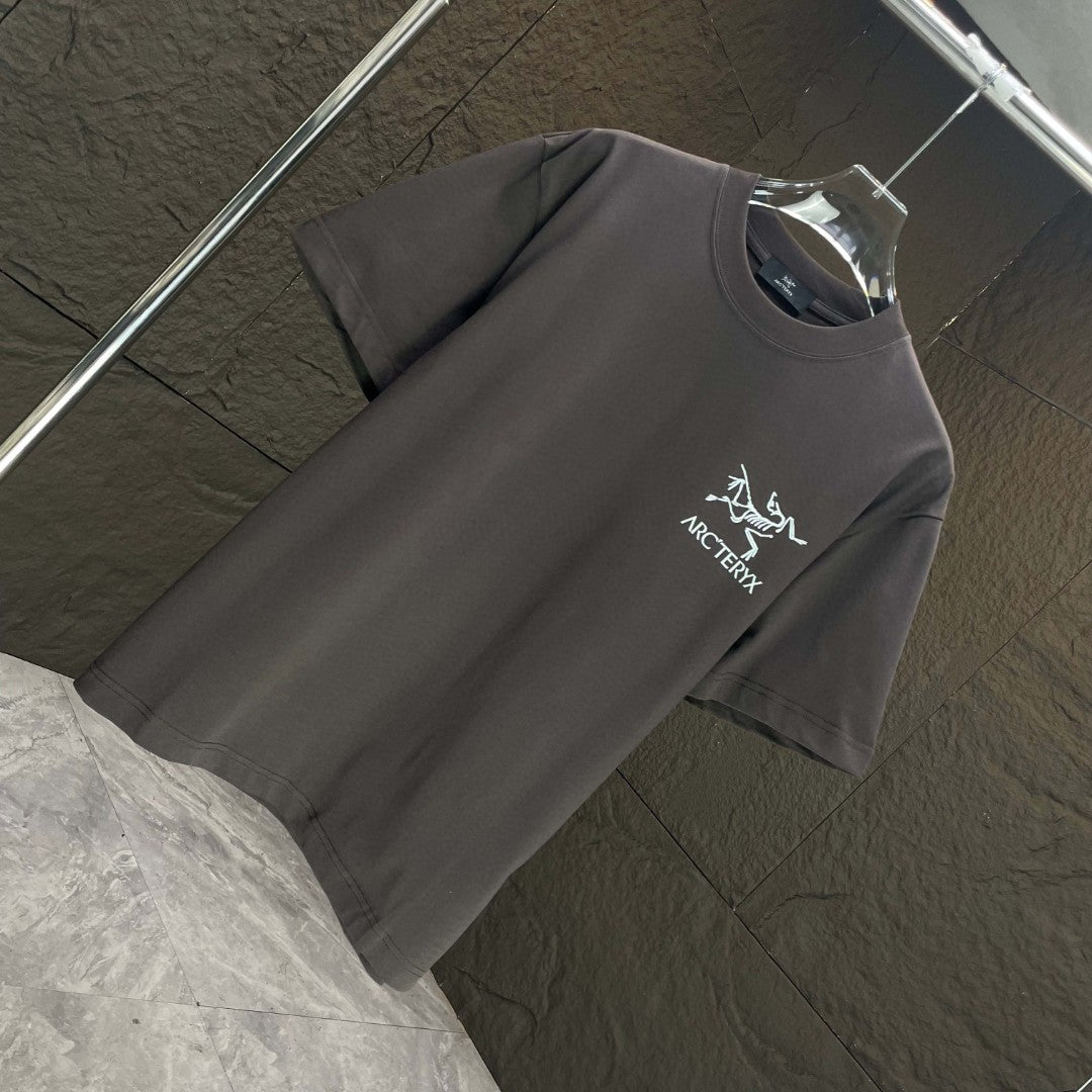 LuxluxHouse Best Quality Clothes T-shirt Arcteryx