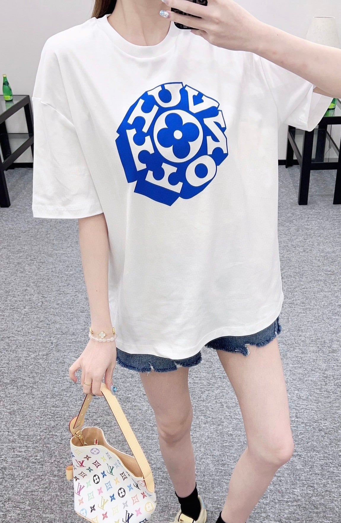 LuxluxHouse Best Quality Clothes T-shirt Louis Vuitton