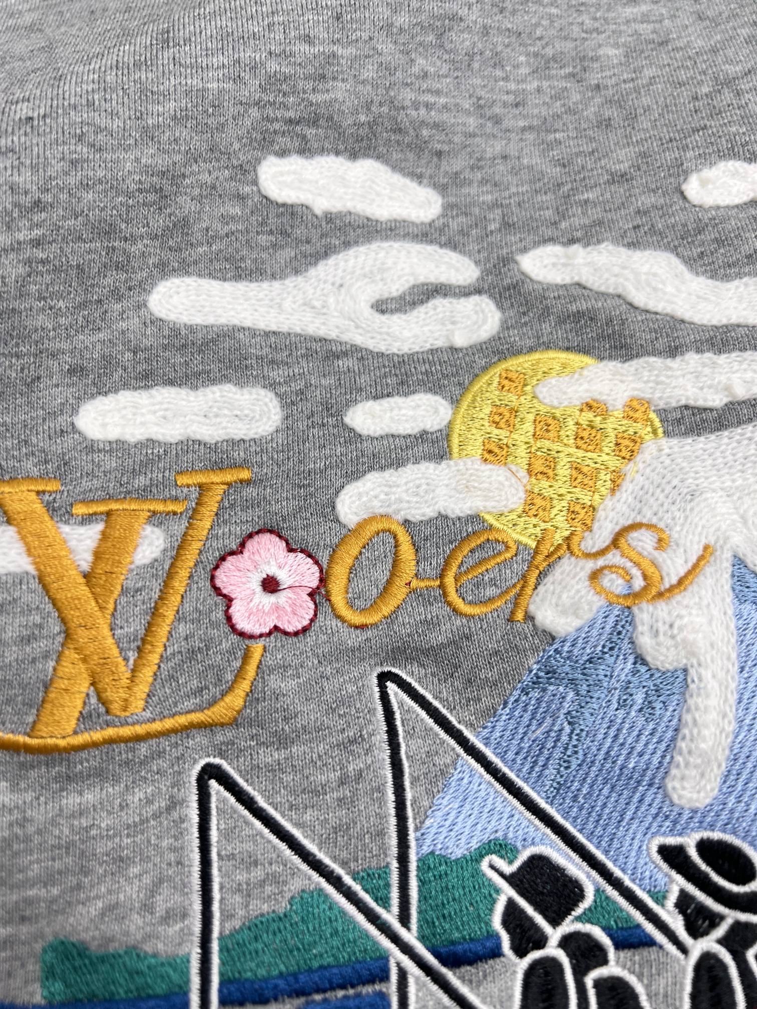 LuxluxHouse Best Quality Clothes T-shirt Louis Vuitton