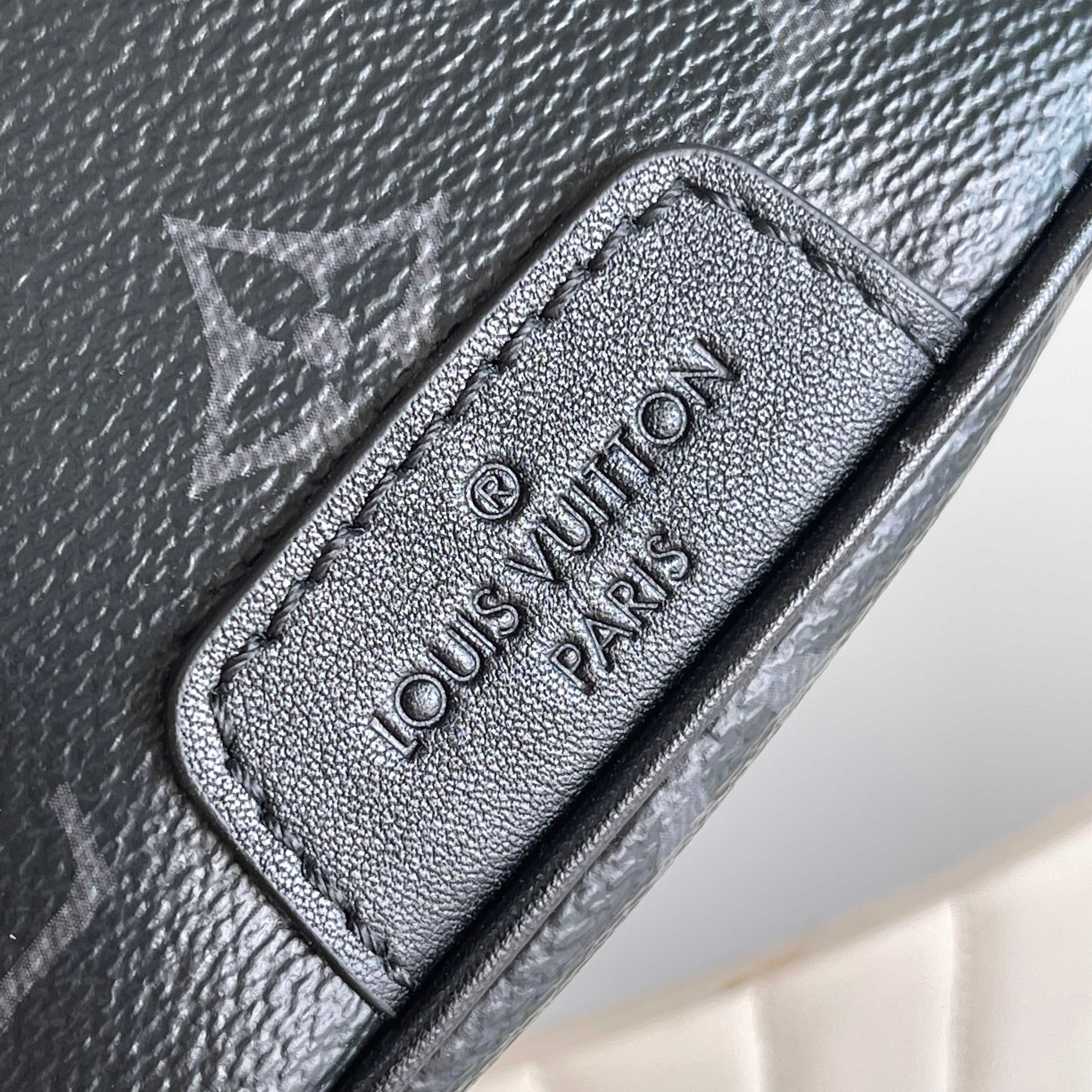 LuxluxHouse Best Quality Bags Louis Vuitton Men