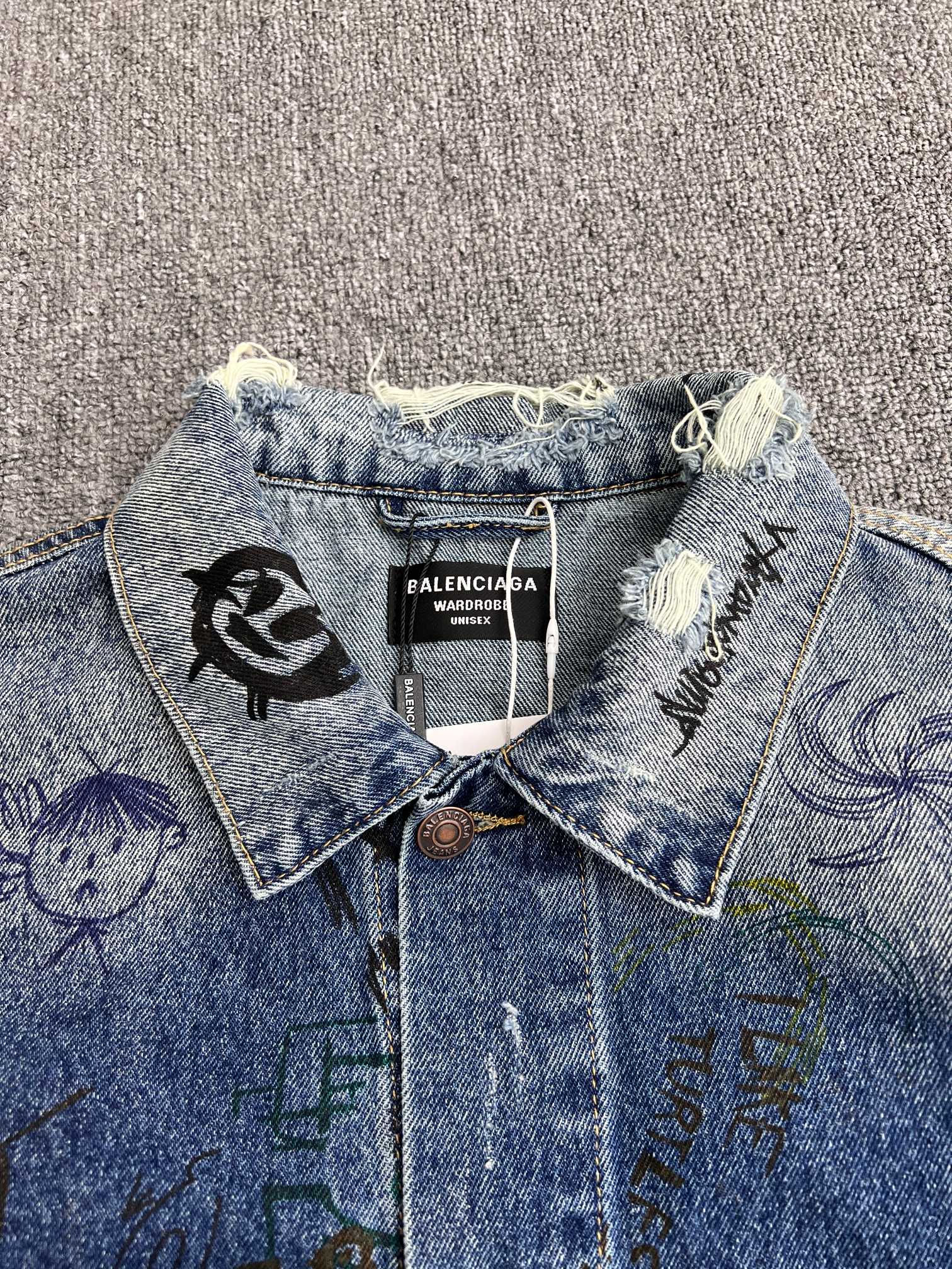 LuxluxHouse Best Quality Clothes Balenciaga Coats & Jackets