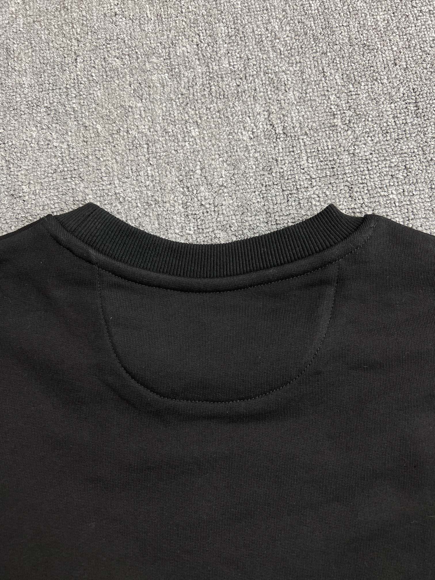 LuxluxHouse Best Quality Clothes Fendi Hoodie & Sweater