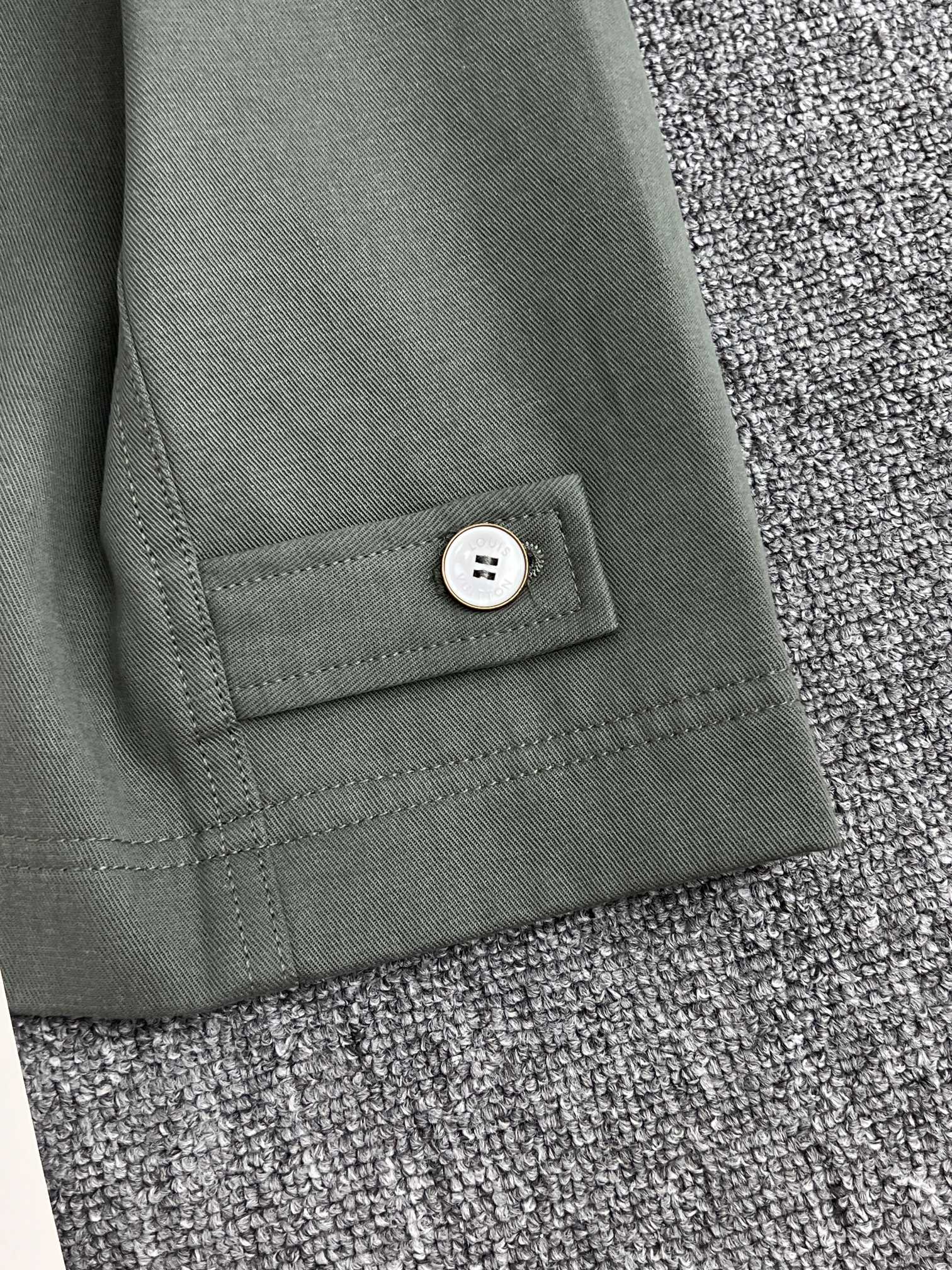 LuxluxHouse Best Quality Clothes Coats & Jackets Louis Vuitton