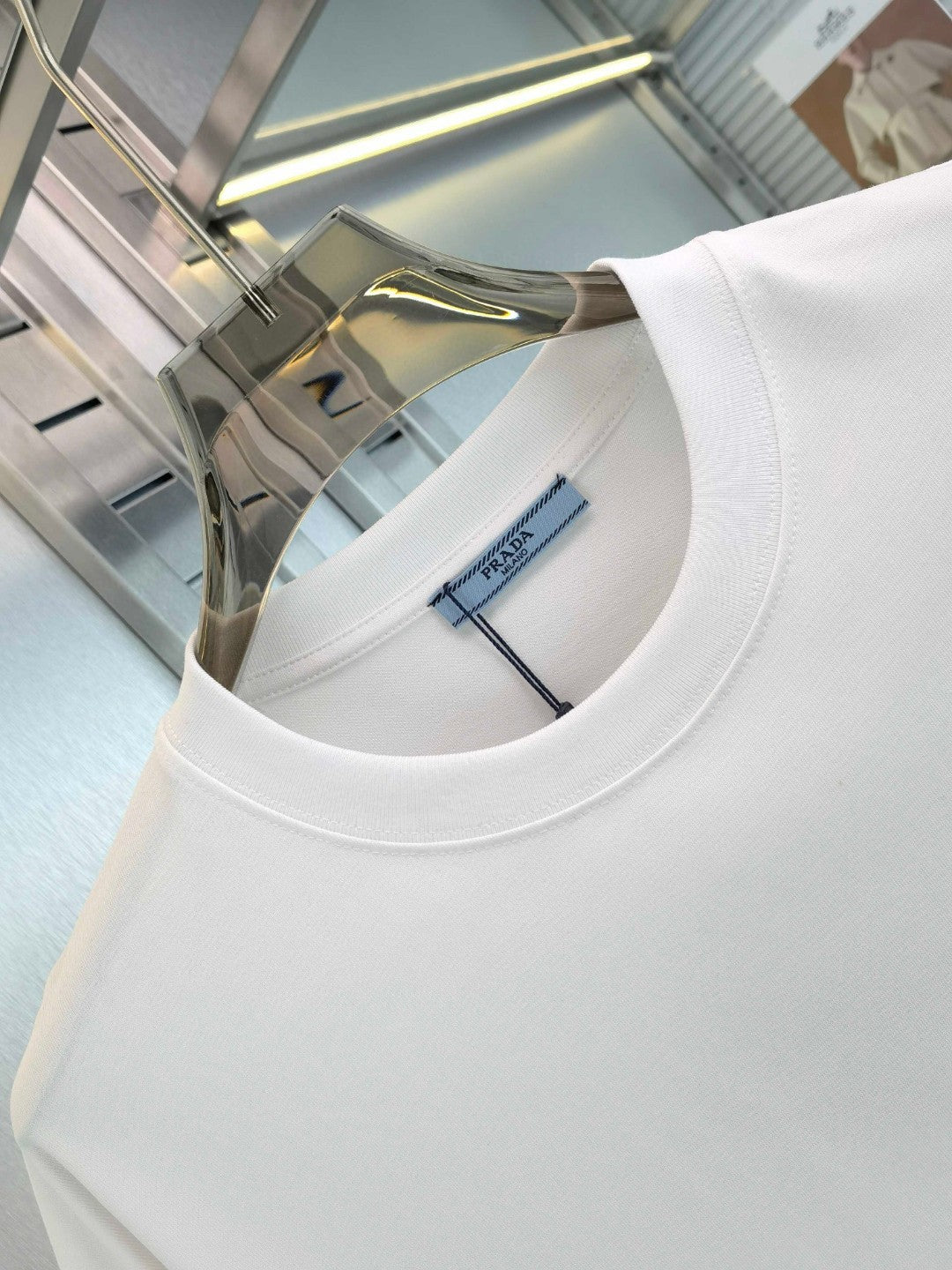 LuxluxHouse Best Quality Clothes T-shirt Prada