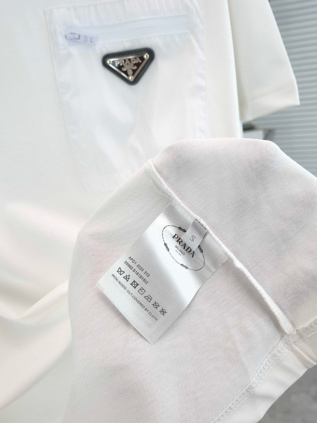LuxluxHouse Best Quality Clothes T-shirt Prada