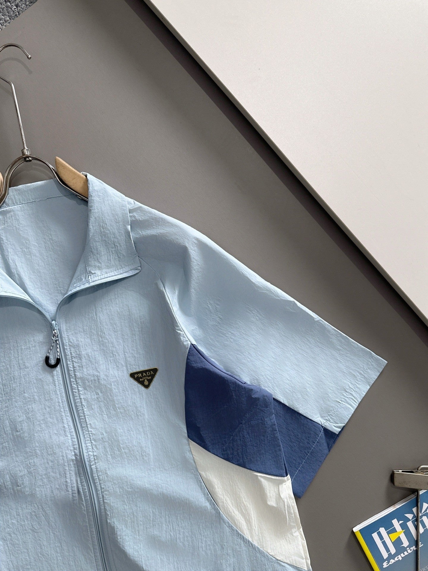 LuxluxHouse Best Quality Clothes T-shirt Prada