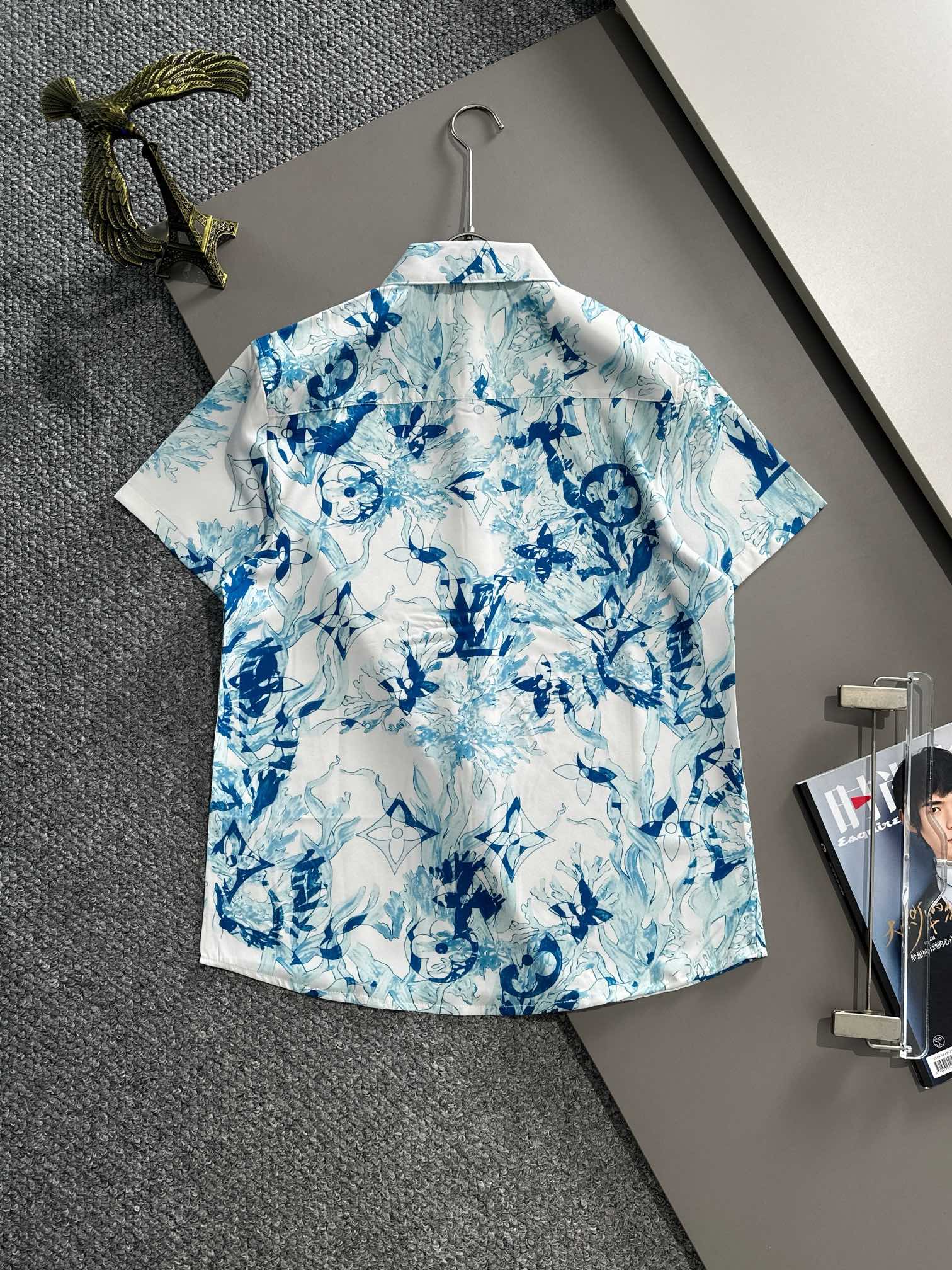 LuxluxHouse Best Quality Clothes T-shirt Louis Vuitton