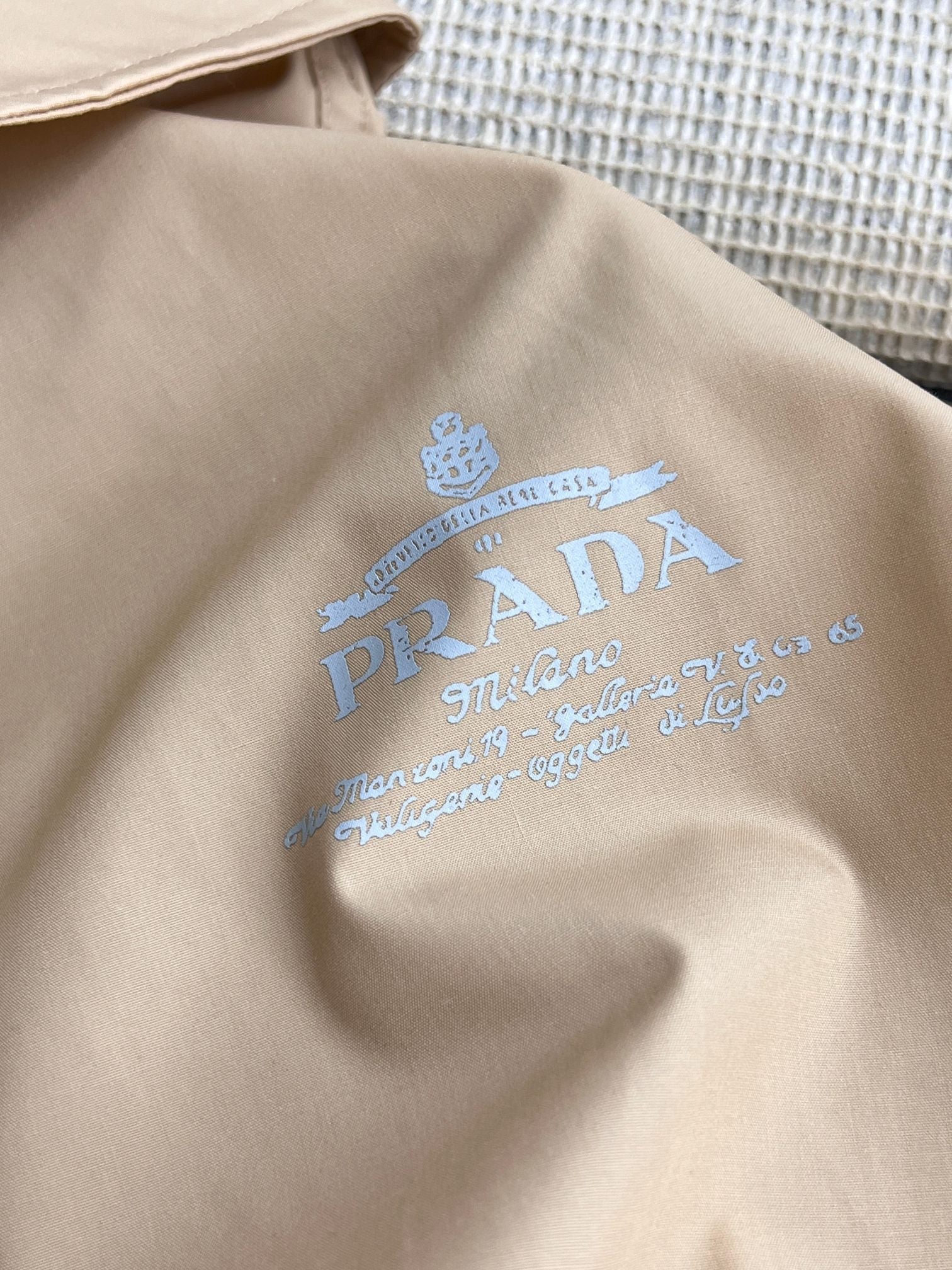 LuxluxHouse Best Quality Clothes Shirts&Polo Prada