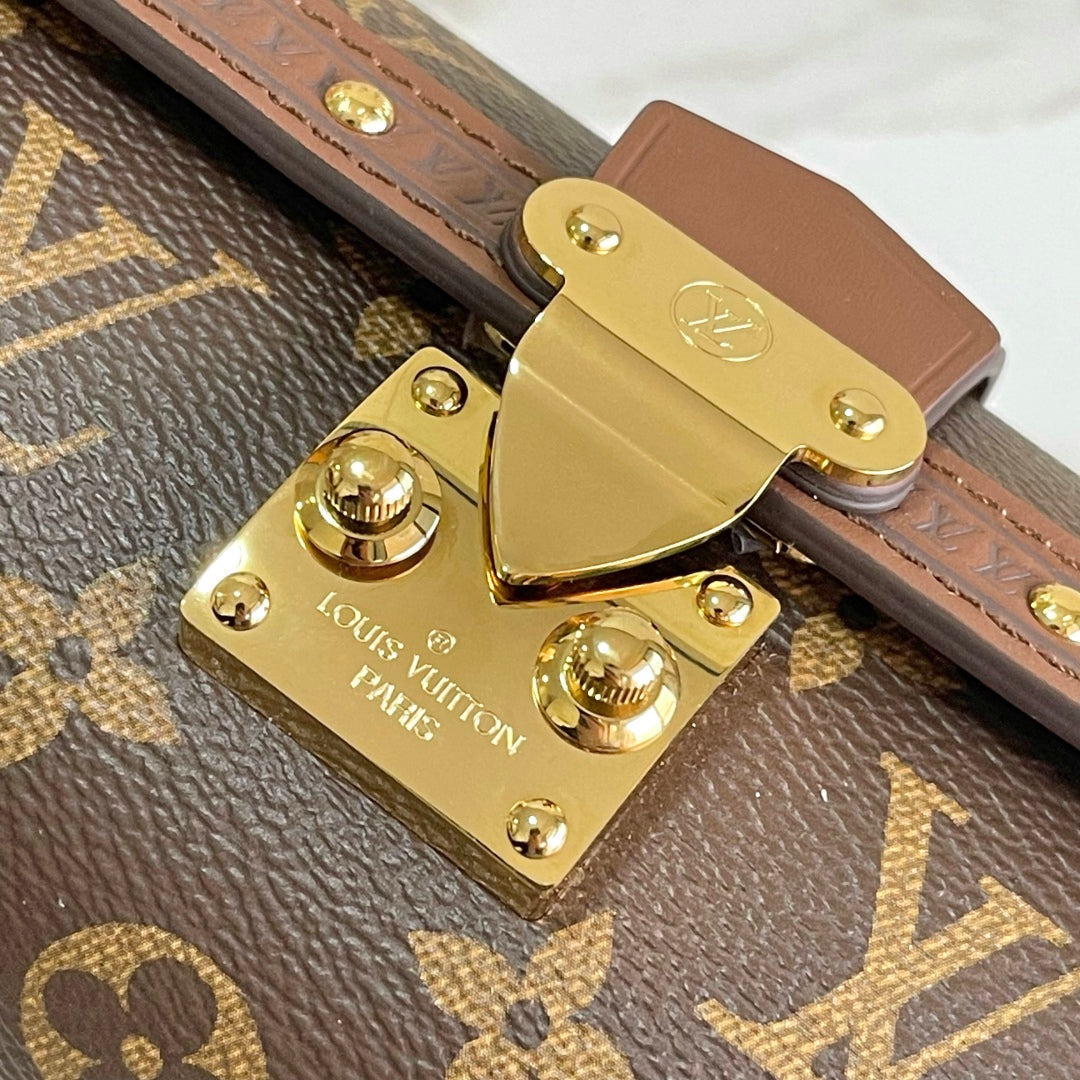 LuxluxHouse Best Quality Bags Louis Vuitton Men