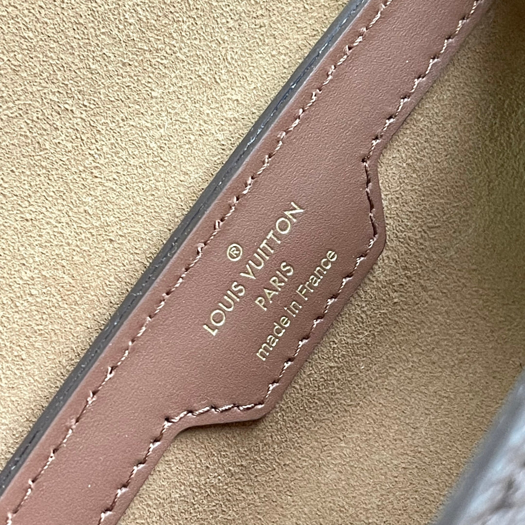 LuxluxHouse Best Quality Bags Louis Vuitton Men
