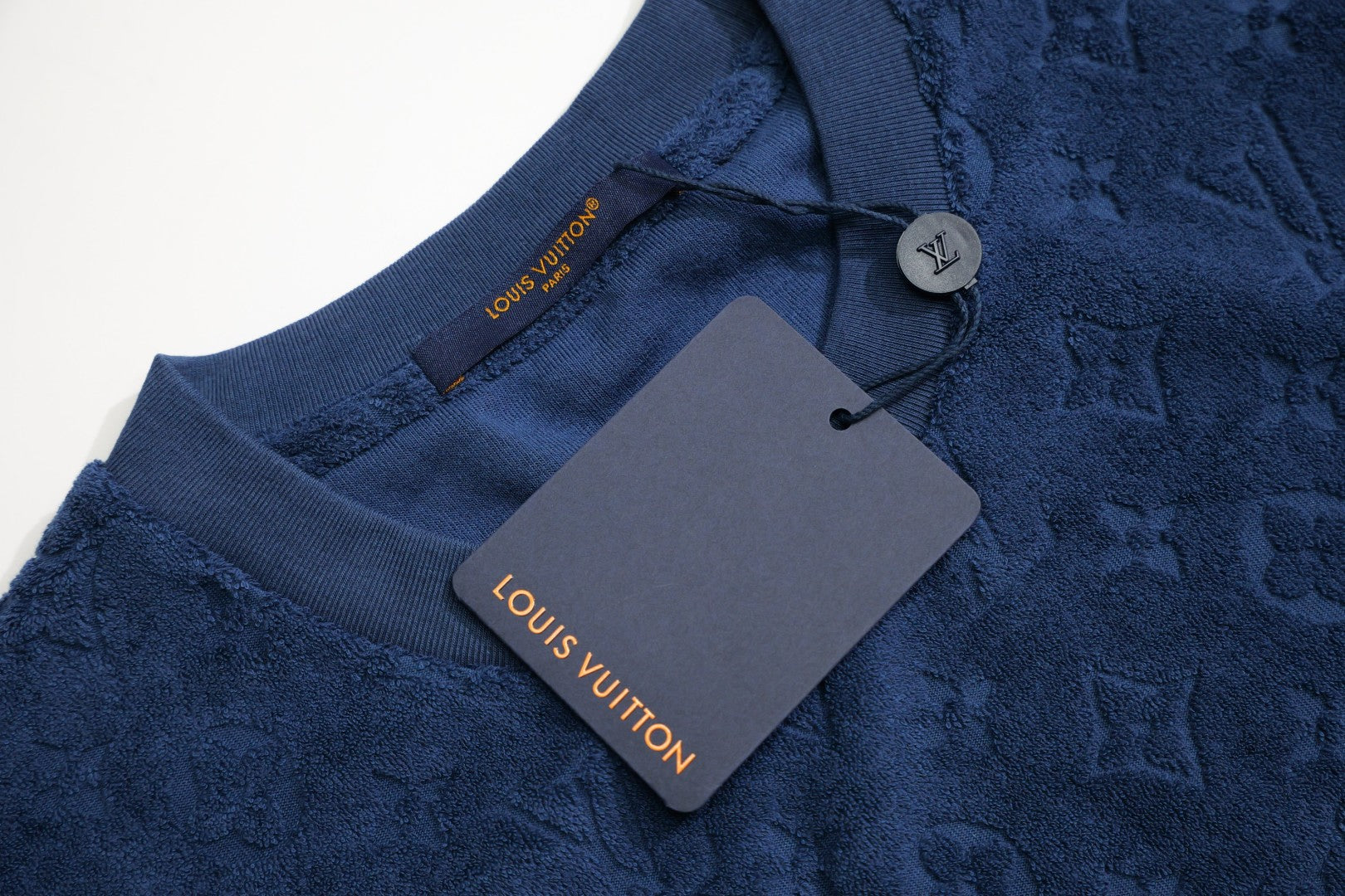 LuxluxHouse Best Quality Clothes T-shirt Louis Vuitton