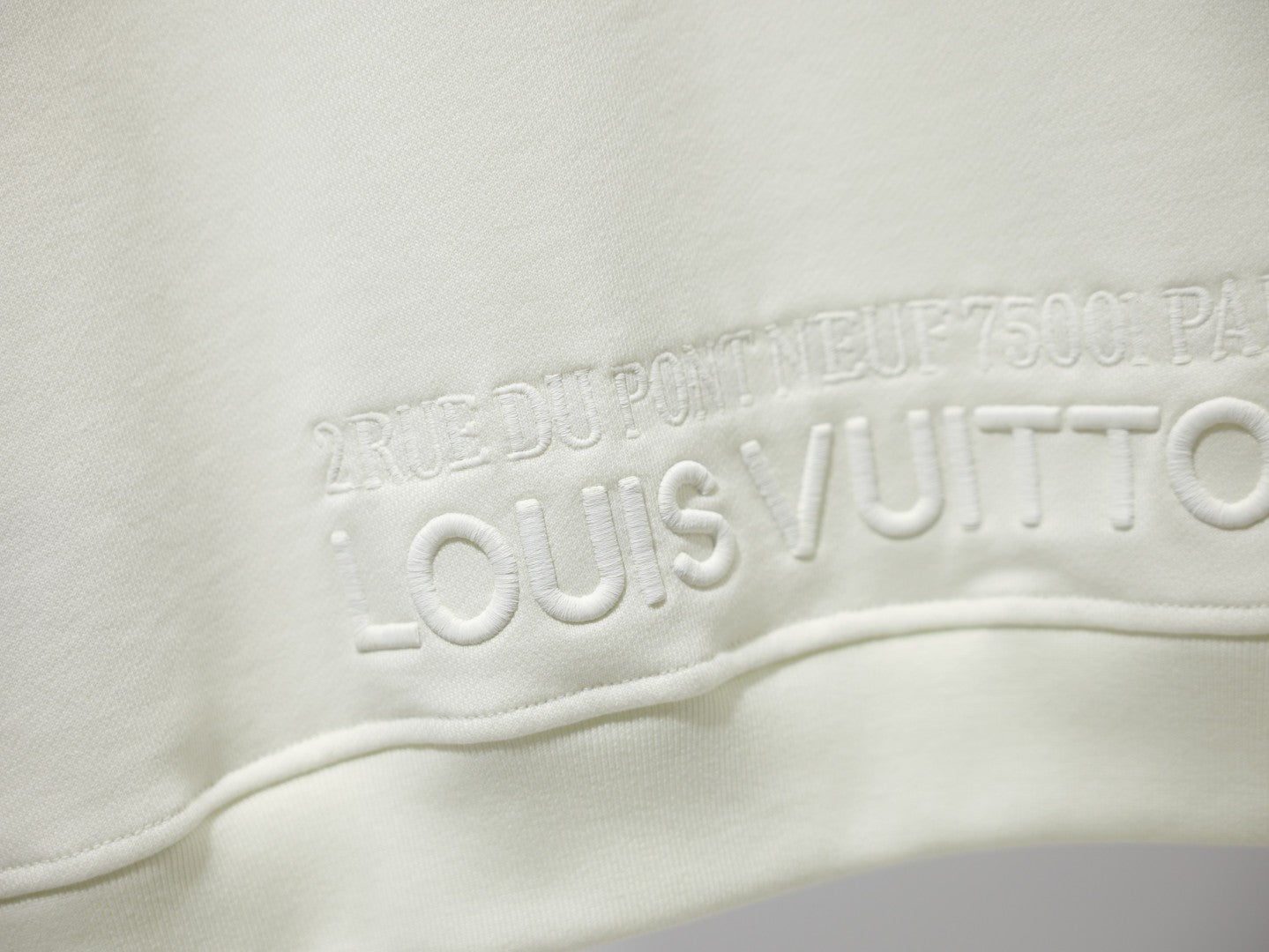 LuxluxHouse Best Quality Clothes Hoodie & Sweater Louis Vuitton