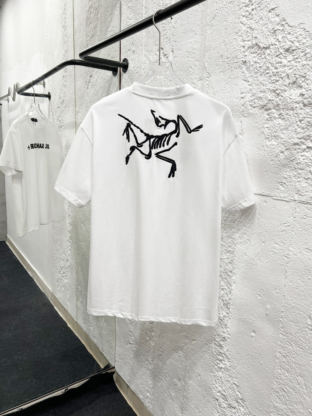 LuxluxHouse Best Quality Clothes T-shirt Arcteryx