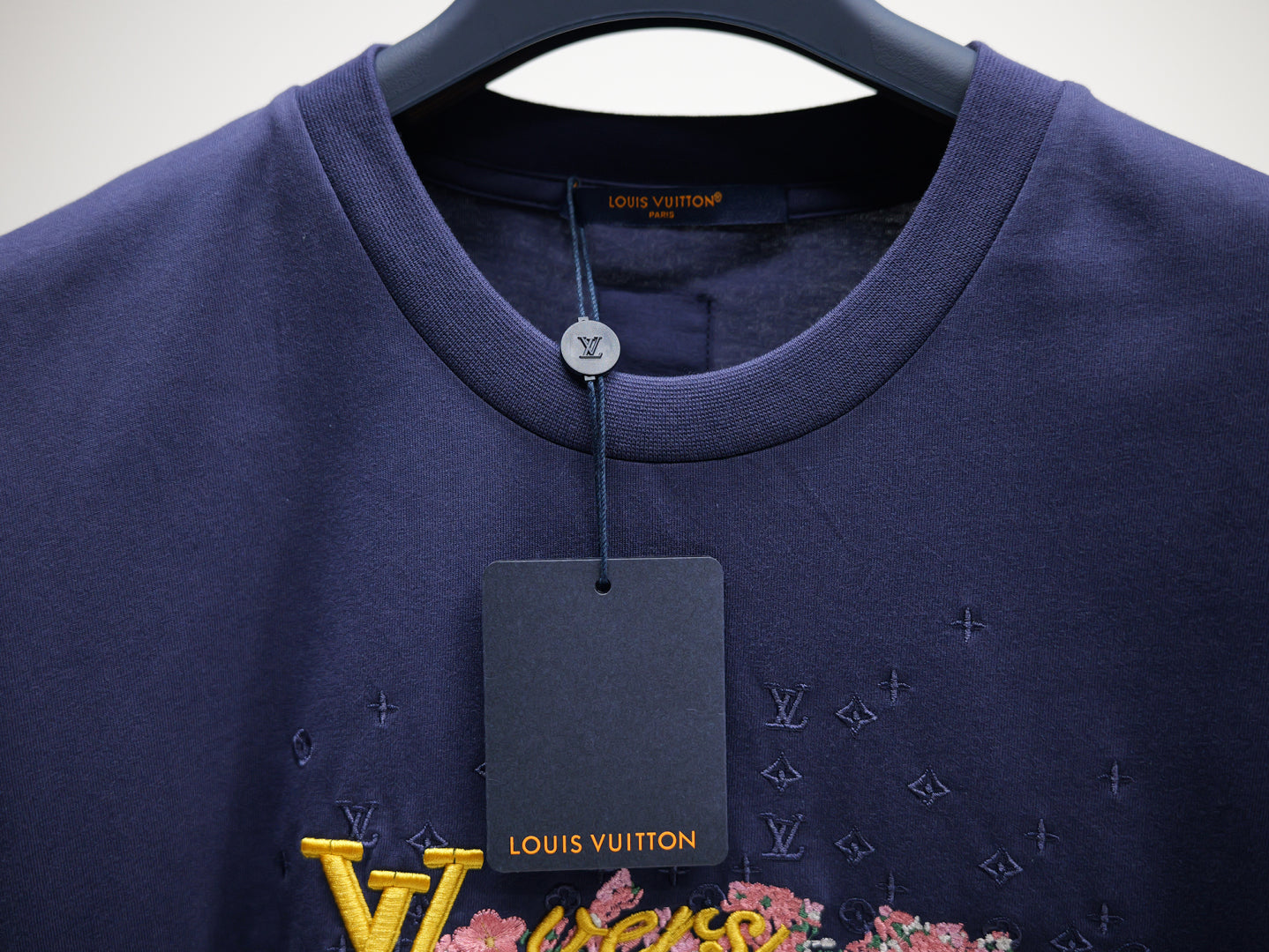 LuxluxHouse Best Quality Clothes T-shirt Louis Vuitton