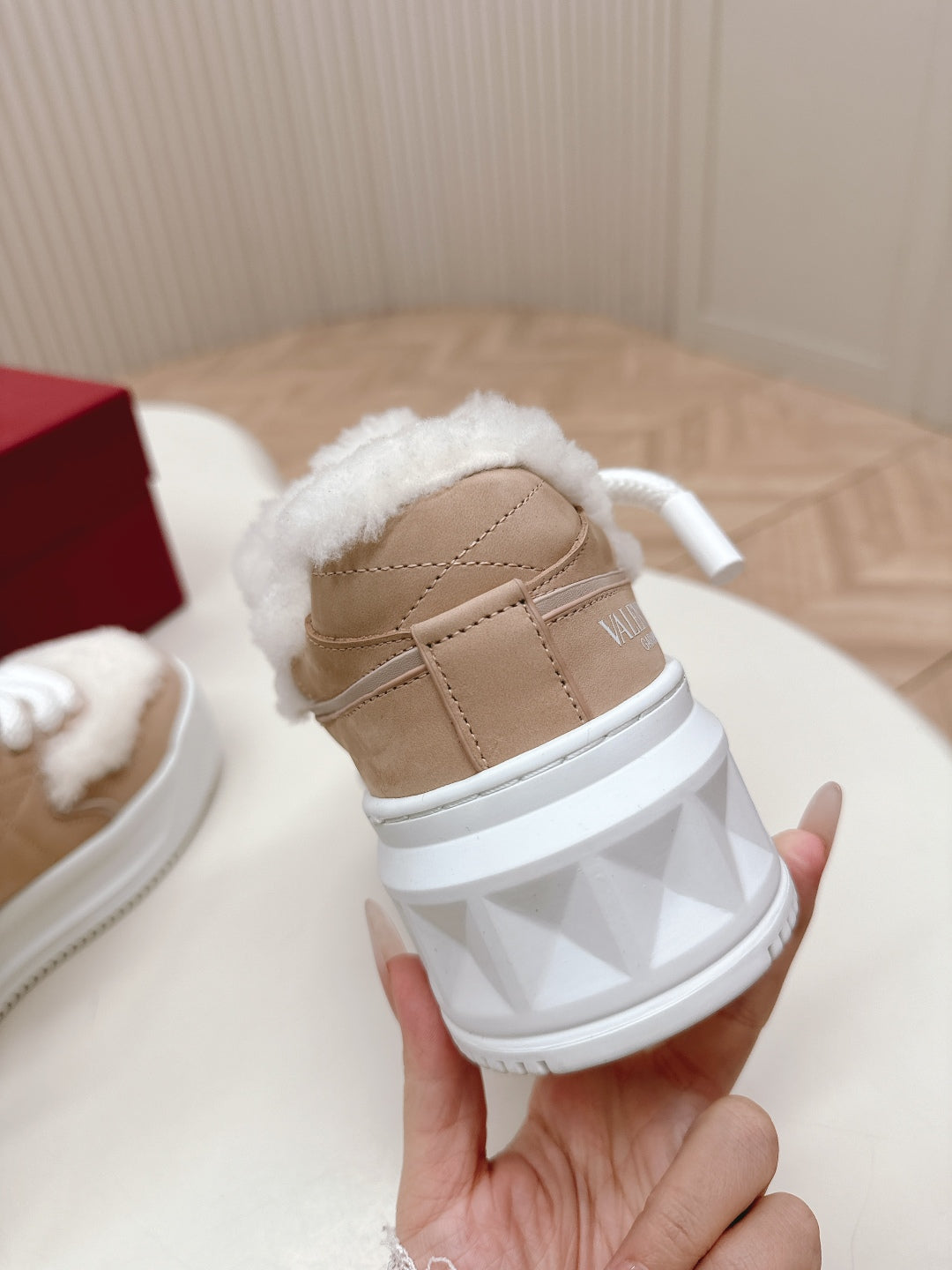 LuxluxHouse Best Quality Valentino Women Shoes