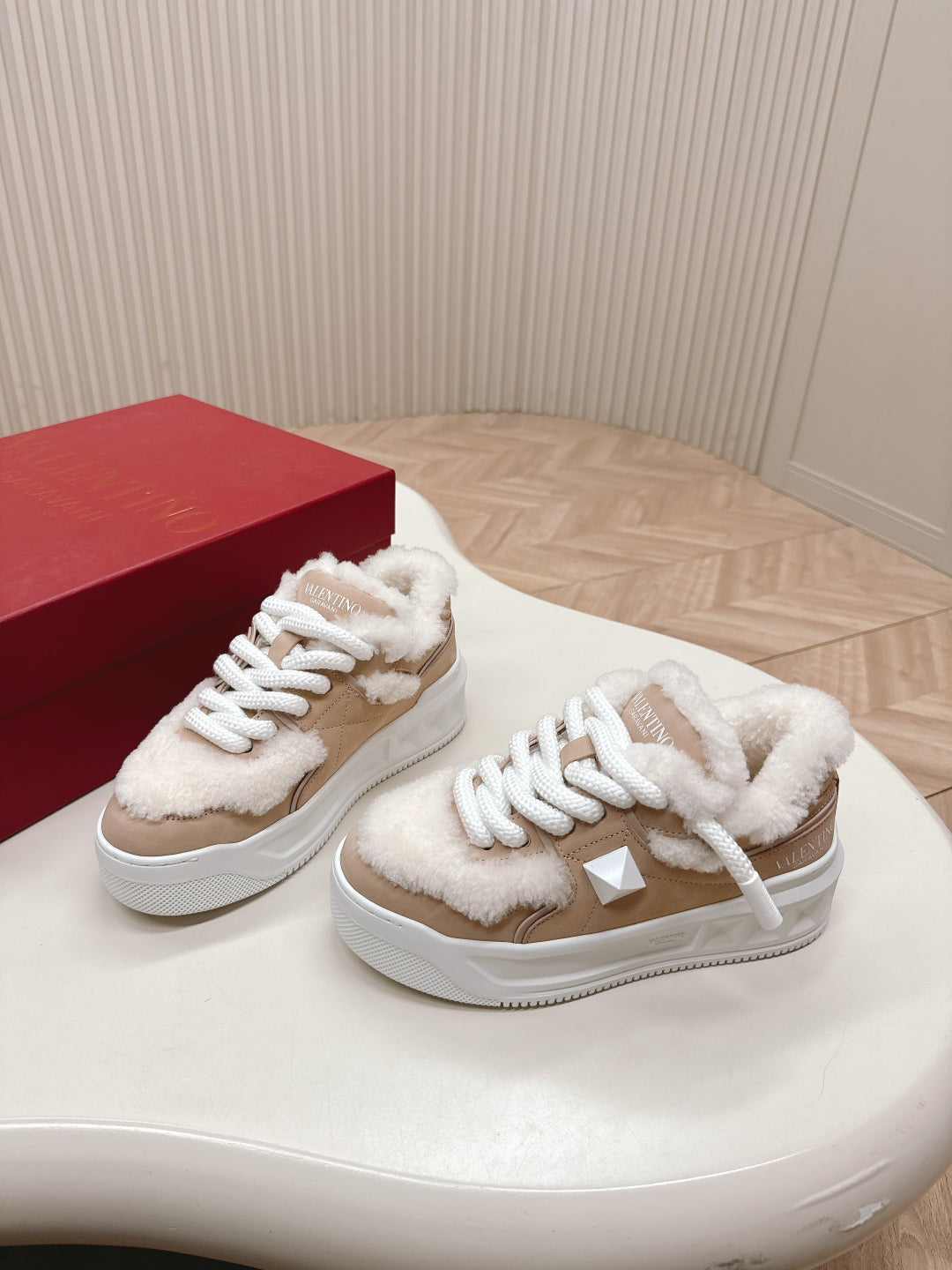LuxluxHouse Best Quality Valentino Women Shoes